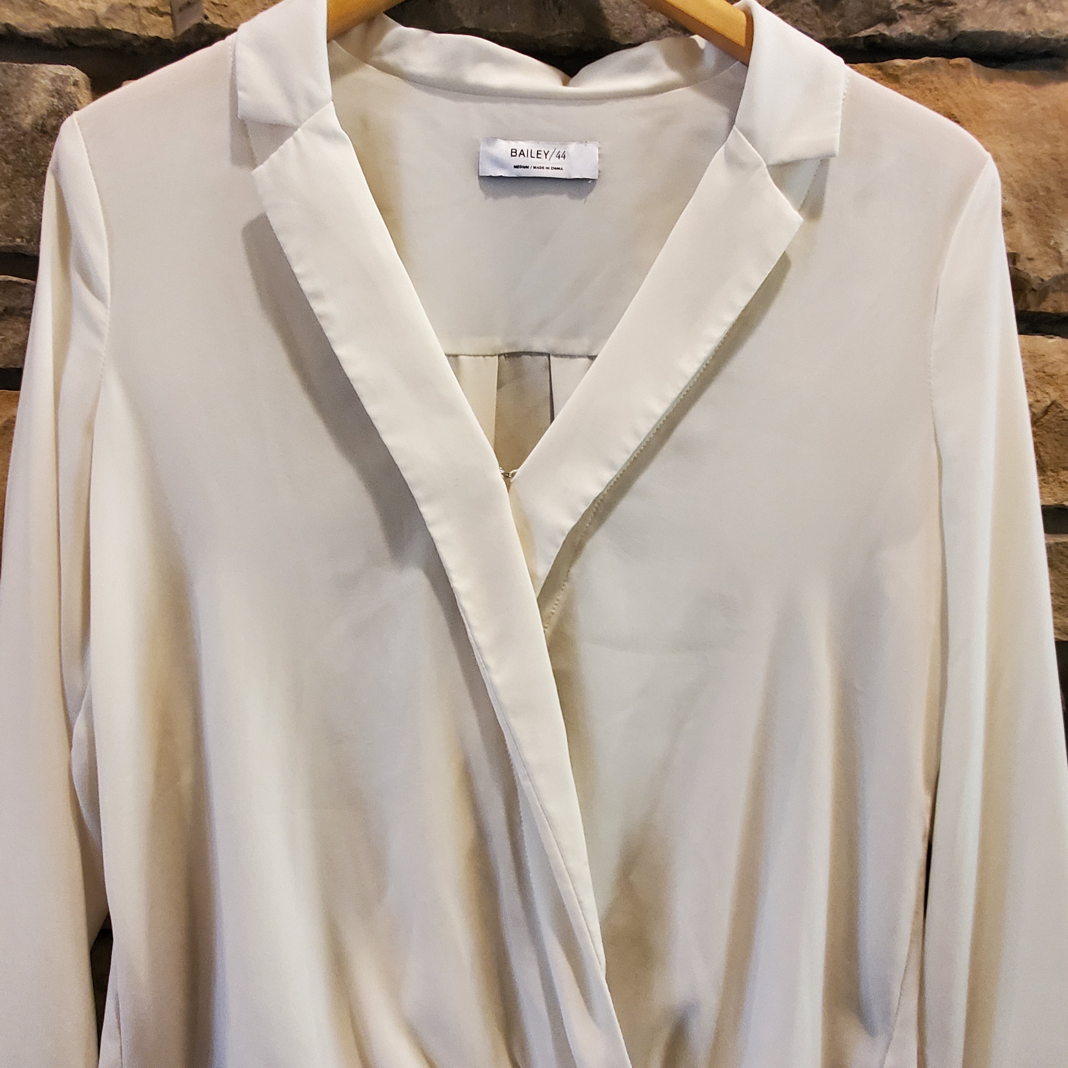 Bailey 44 Faux Wrap Long Sleeve Blouse - /White - M