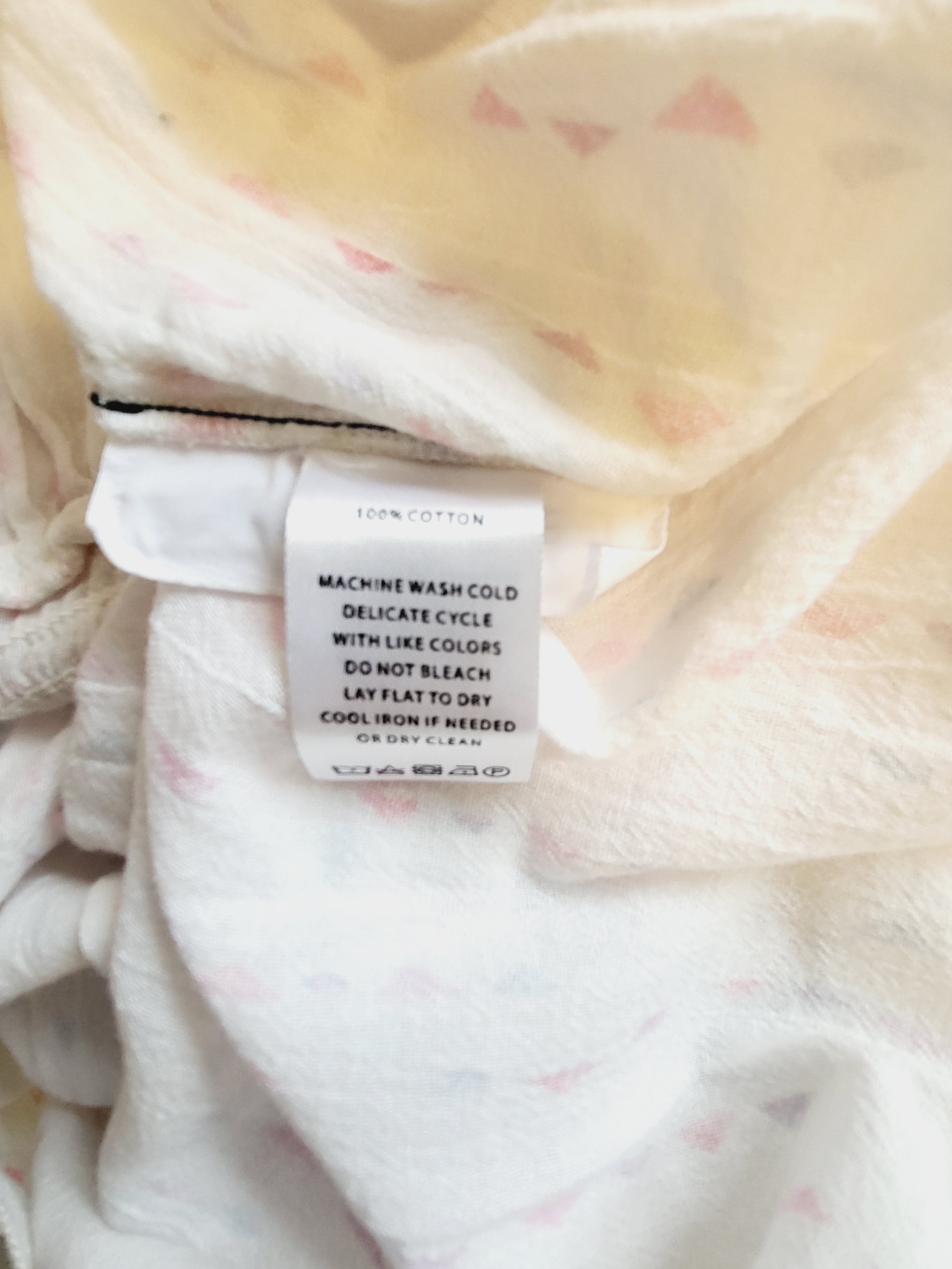 Lilla P High Crew Neck Smocked Tank Blouse - Geometric - Off White Multi/Triangle Print - L