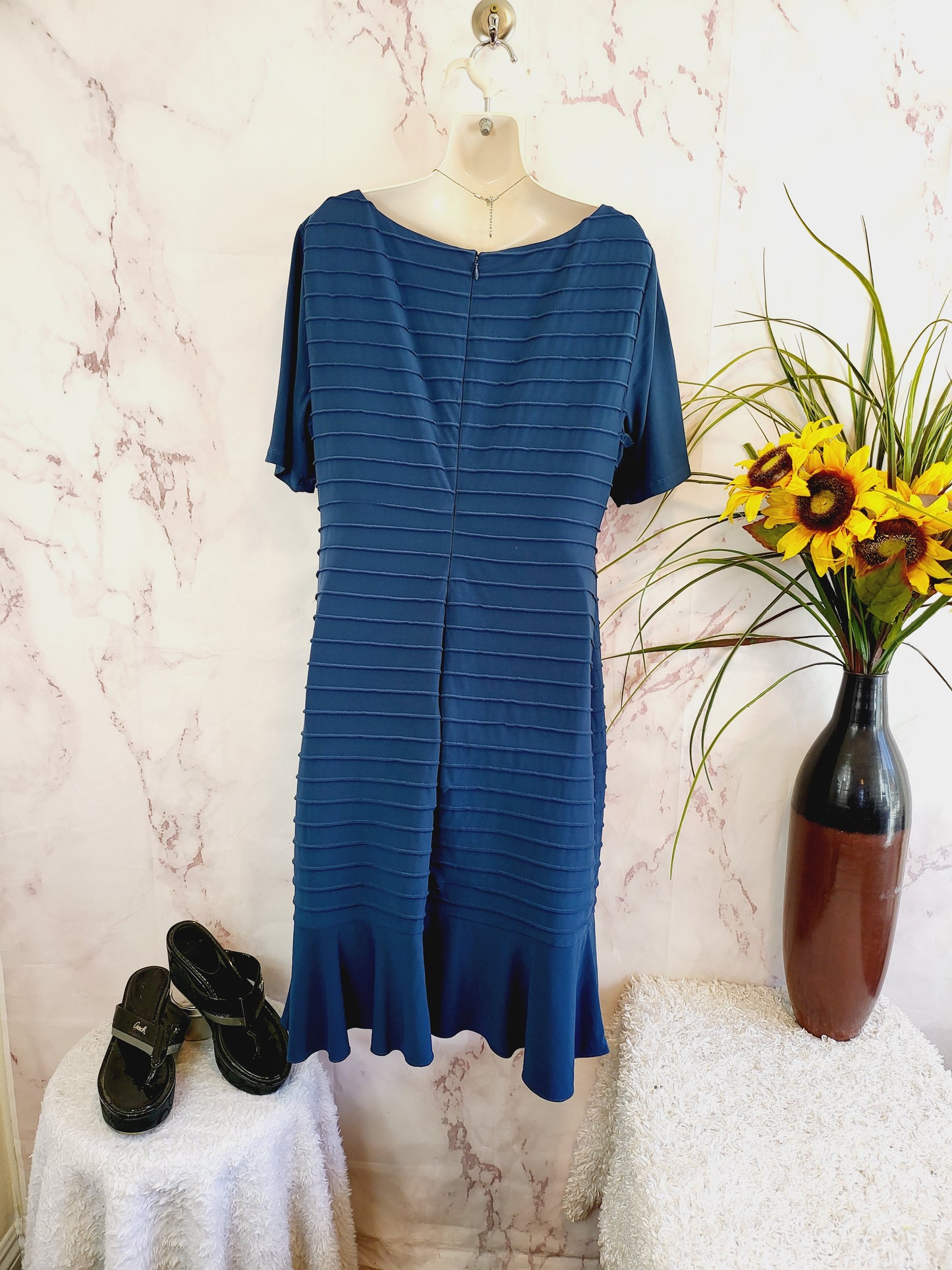 Adrianna Papell Pintucked Tulip Skirt Dress - /Blue - 14