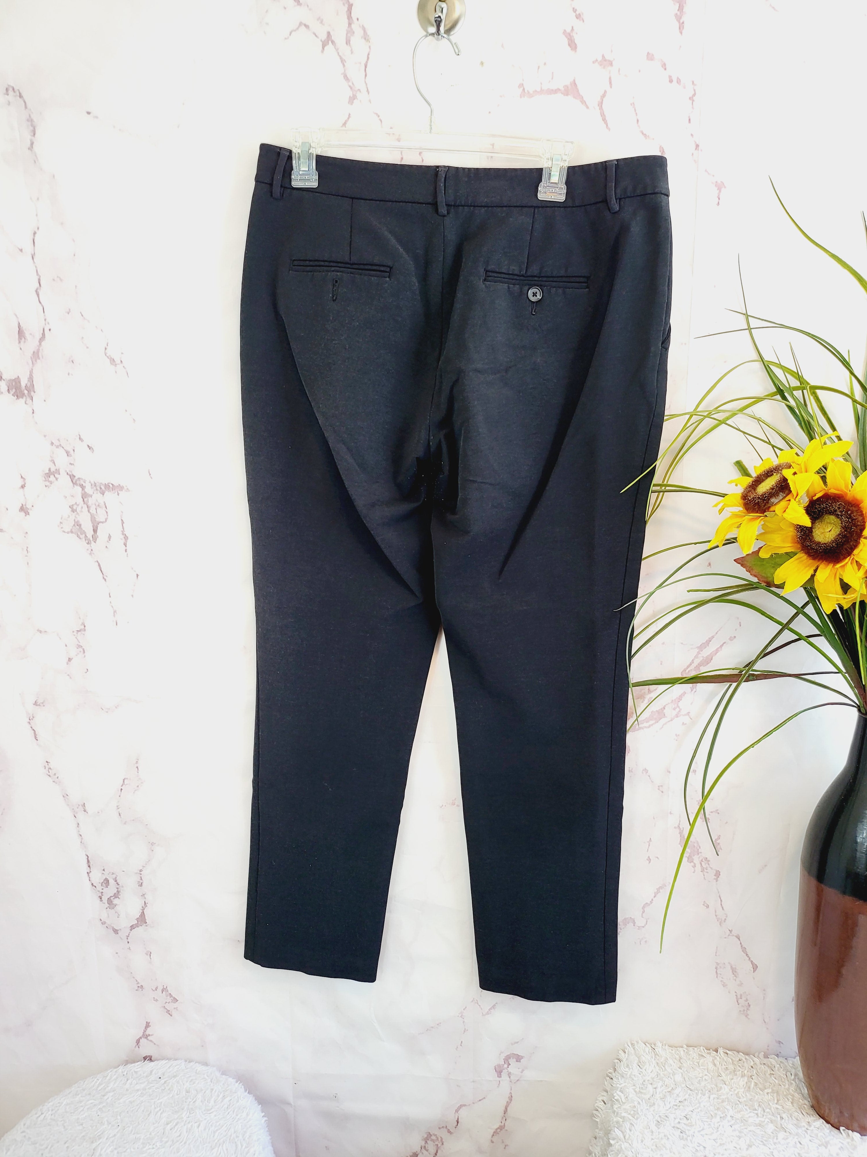 Vince Mid-Rise Wool-Blend Cuffed Trousers - Black - 12