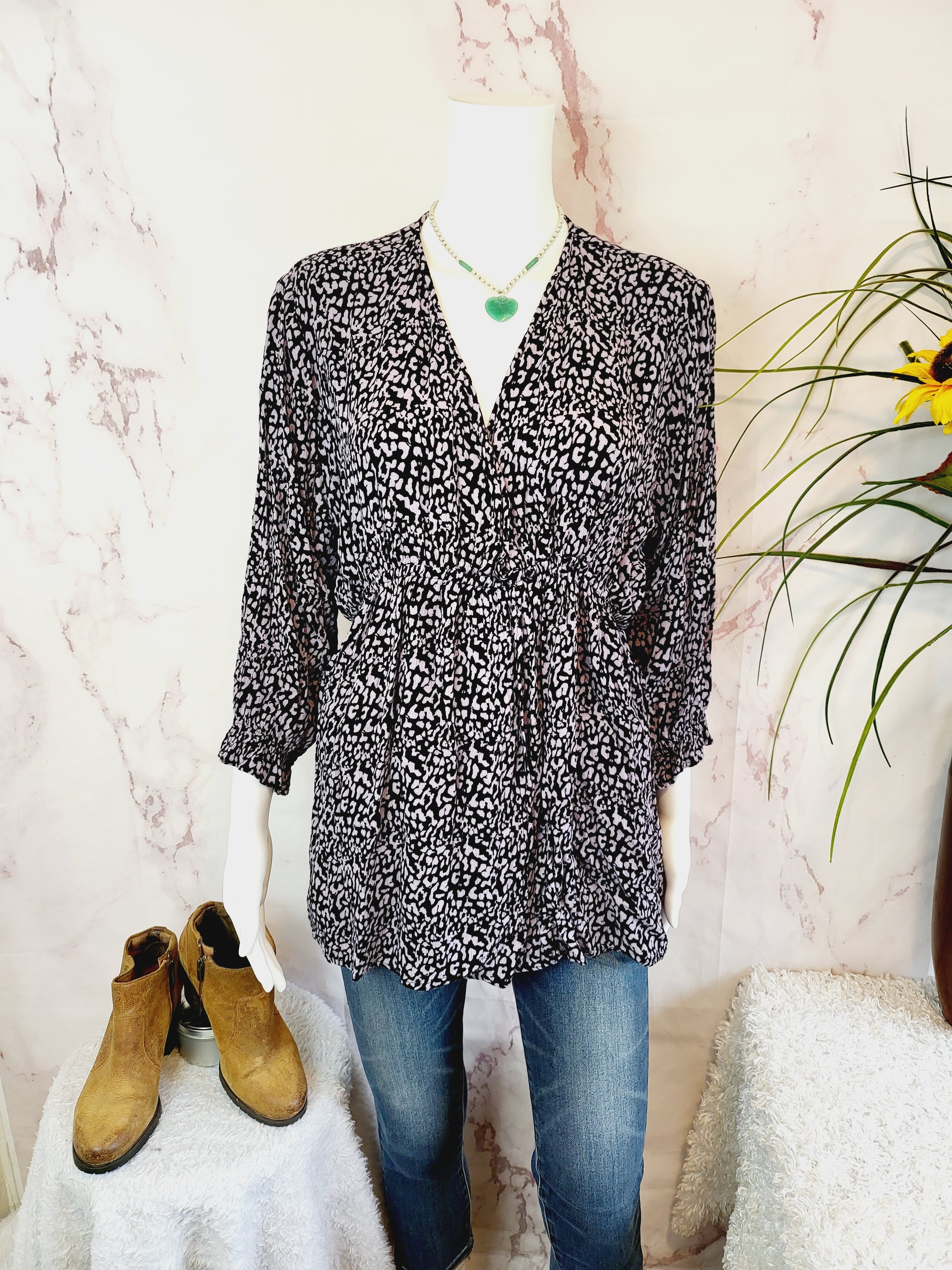 Ripe Maternity Maternity 3/4 Sleeve Wrap Blouse - Abstract - Black Multi/Black/Gray