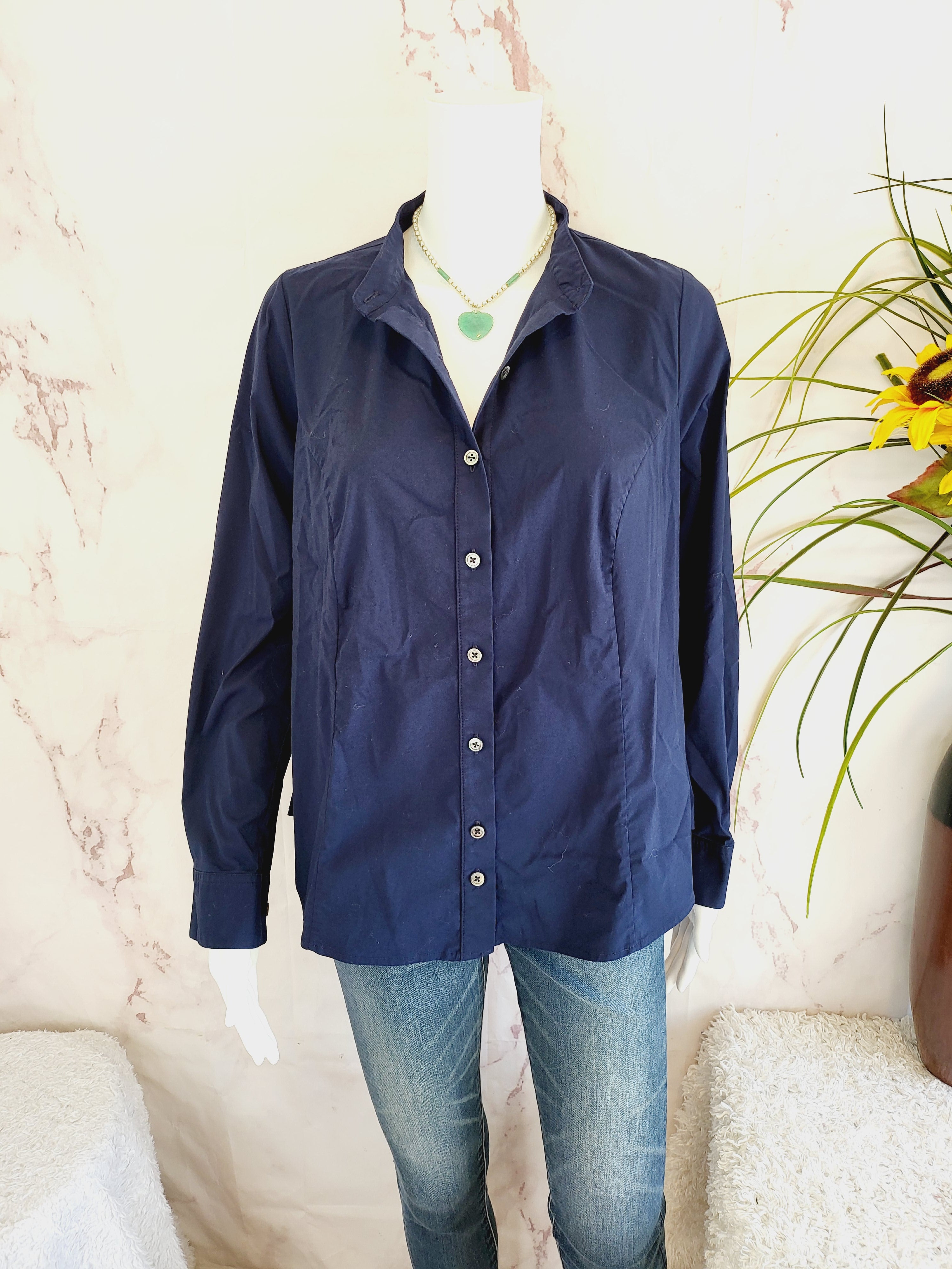 Pari Passu Mandarin Collar Button Up Shirt Fit B: "Curvier Body Type" - Navy