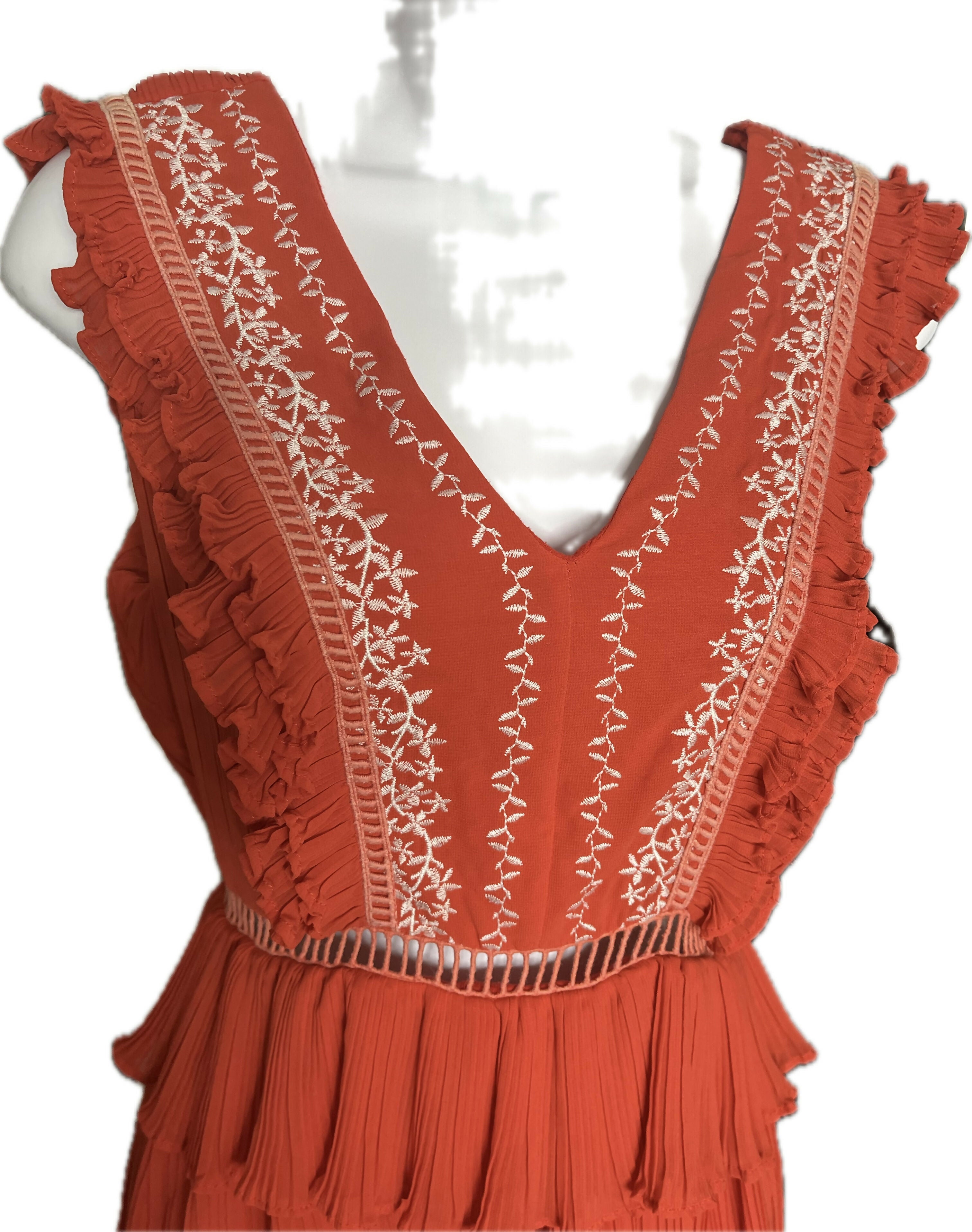 Moon River Open Back Embroidered Ruffle Sleeveless Accordion Dress red orange XS