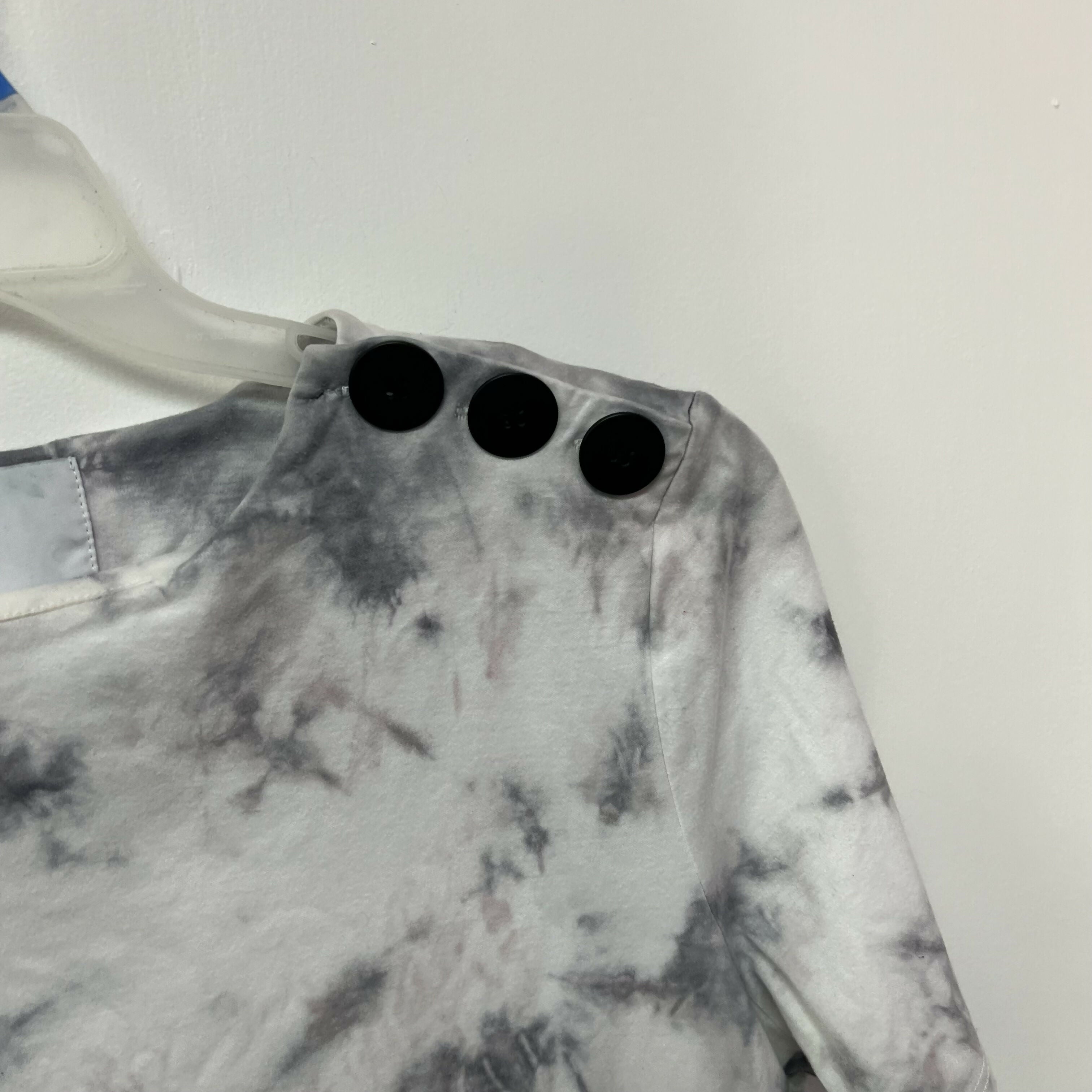 Pari Passu Upcycled Button Detailed Tee Fit D: "Modified Hour Glass" - Tie Dye - White Multi/White - 14