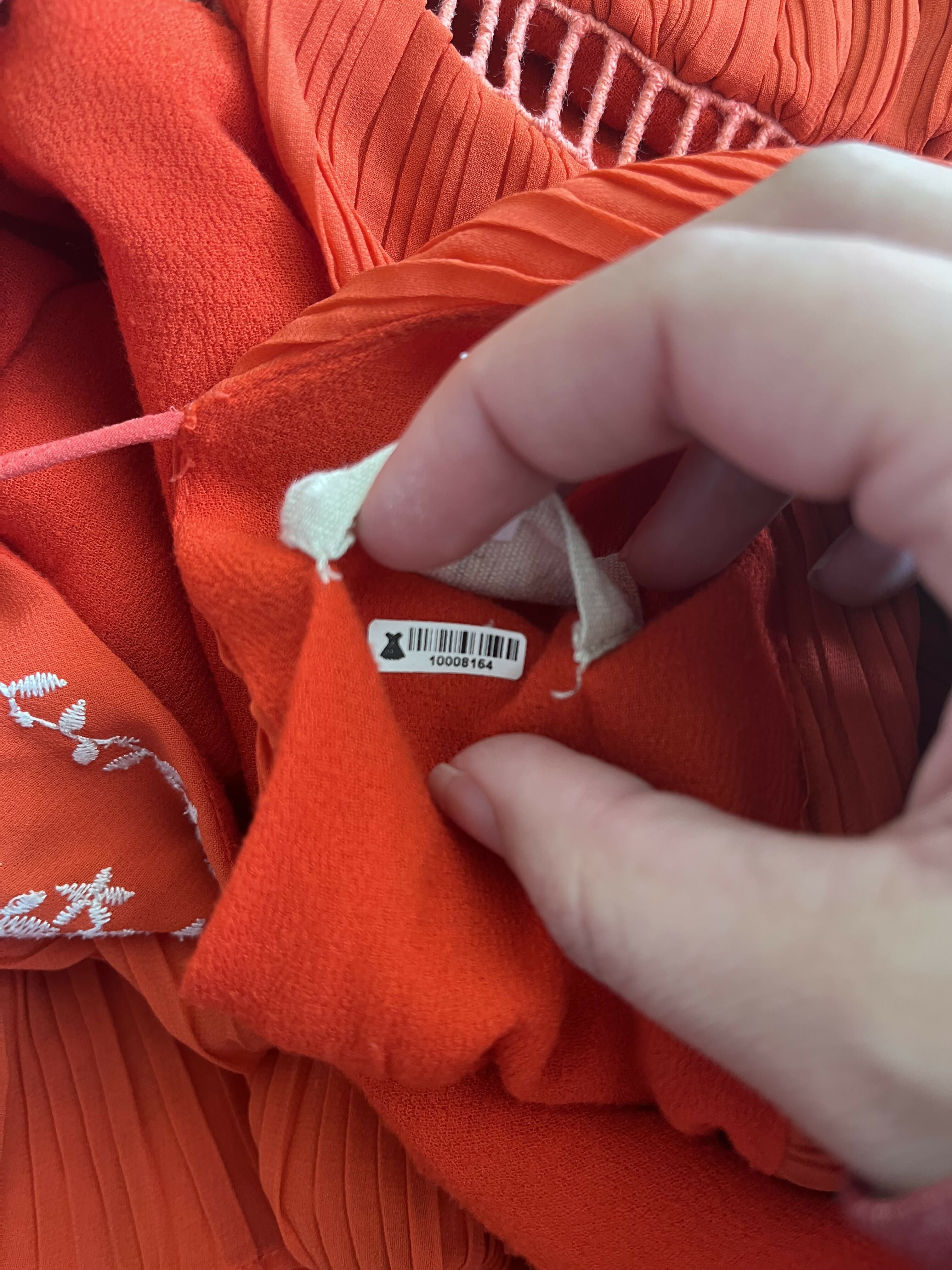 Moon River Open Back Embroidered Ruffle Sleeveless Accordion Dress red orange XS