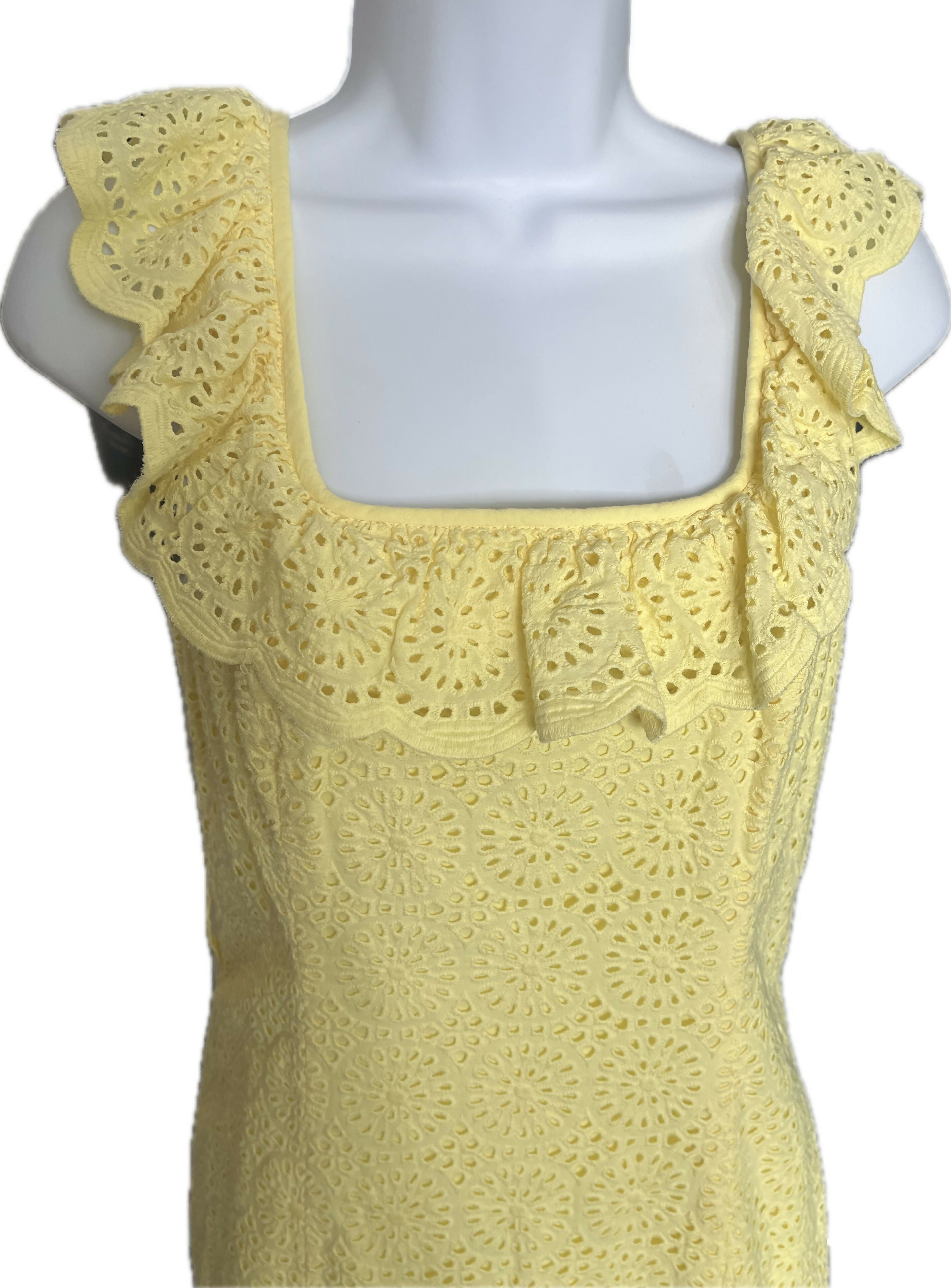 Lilly Pulitzer Ryann Sheath Sleeveless Cotton Dress Eyelet Yellow Creme Fraiche NO BELT size 2