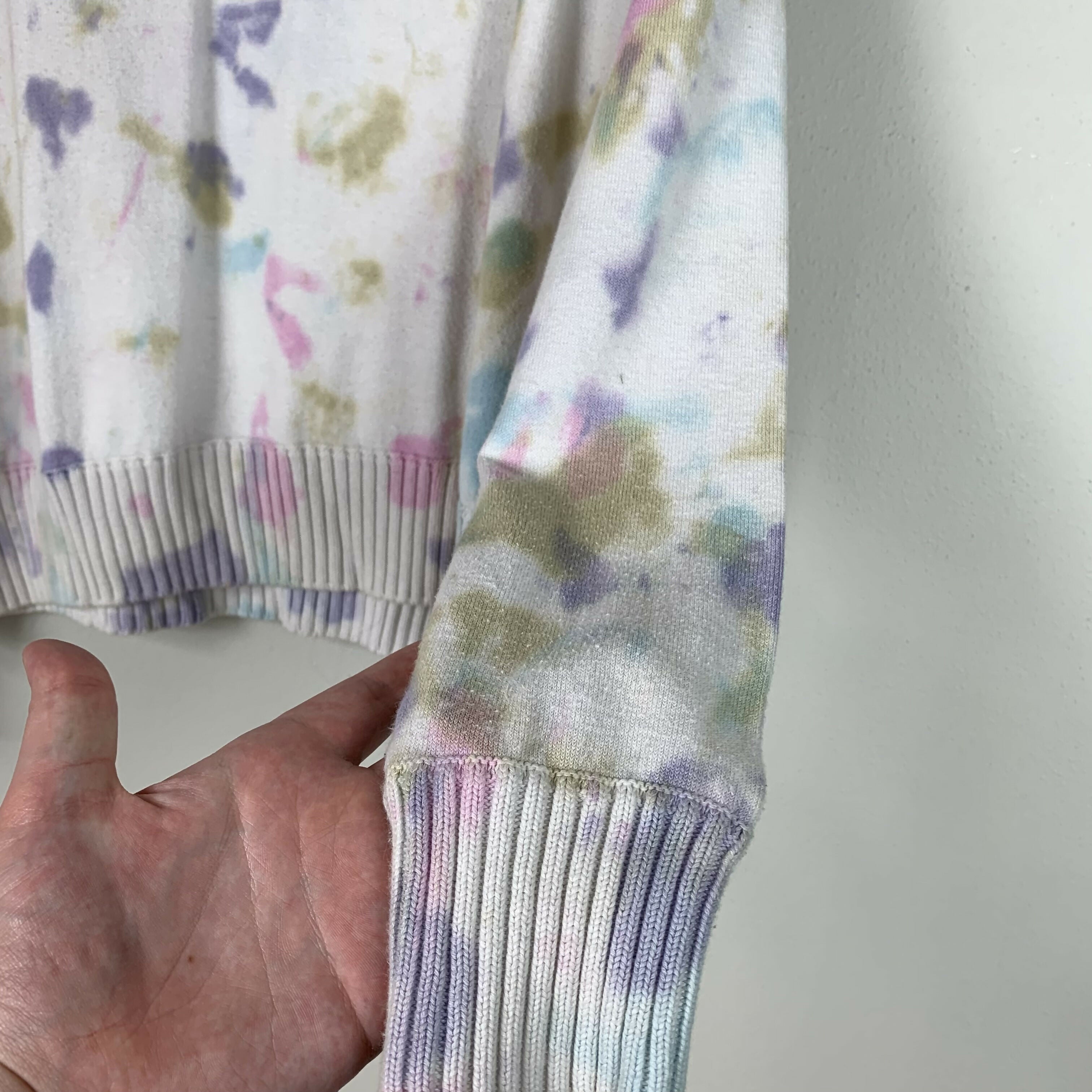 Philosophy Crewneck Sweater - Tie Dye - White Multi Pink - XL