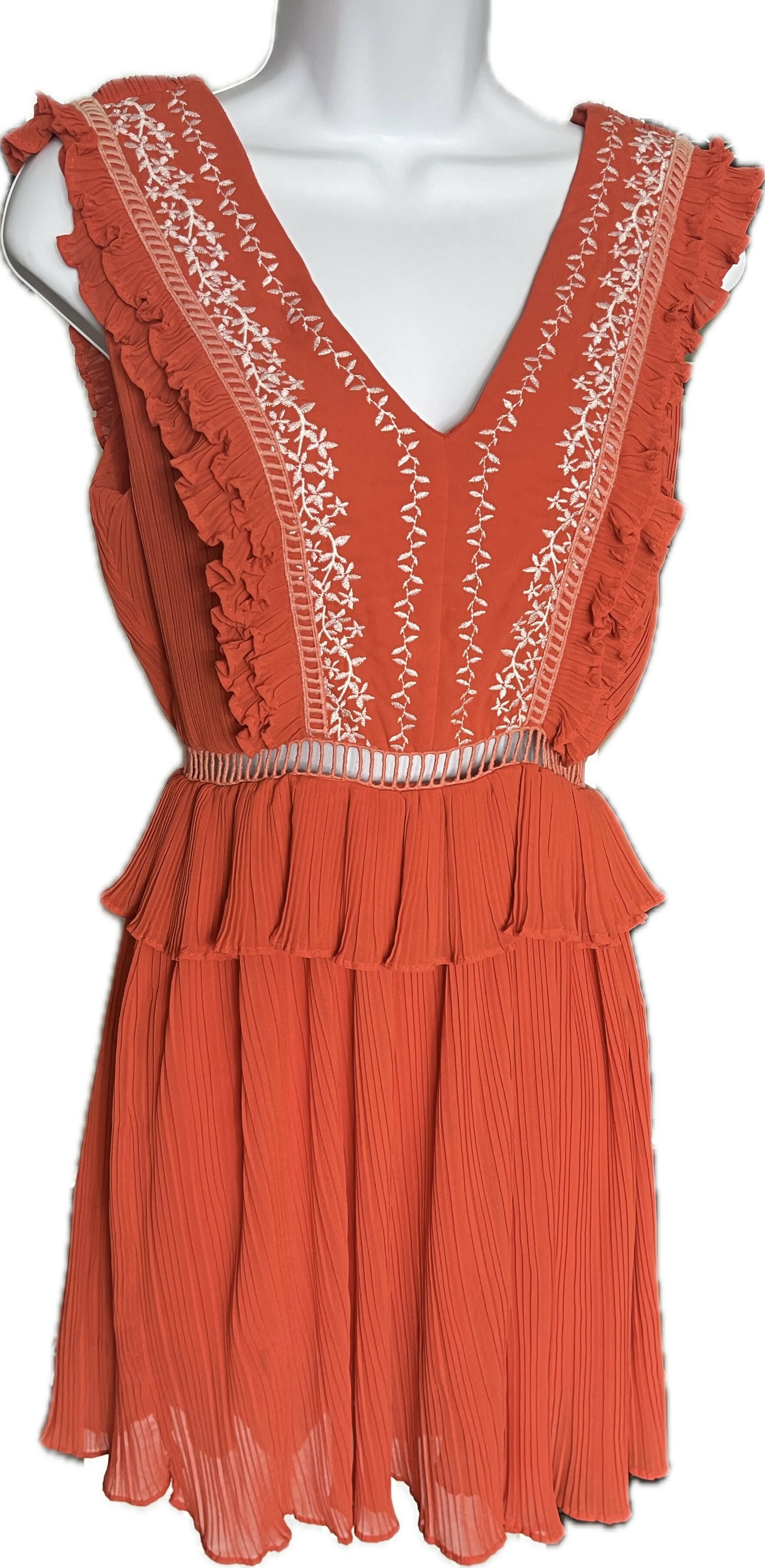 Moon River Open Back Embroidered Ruffle Sleeveless Accordion Dress red orange XS