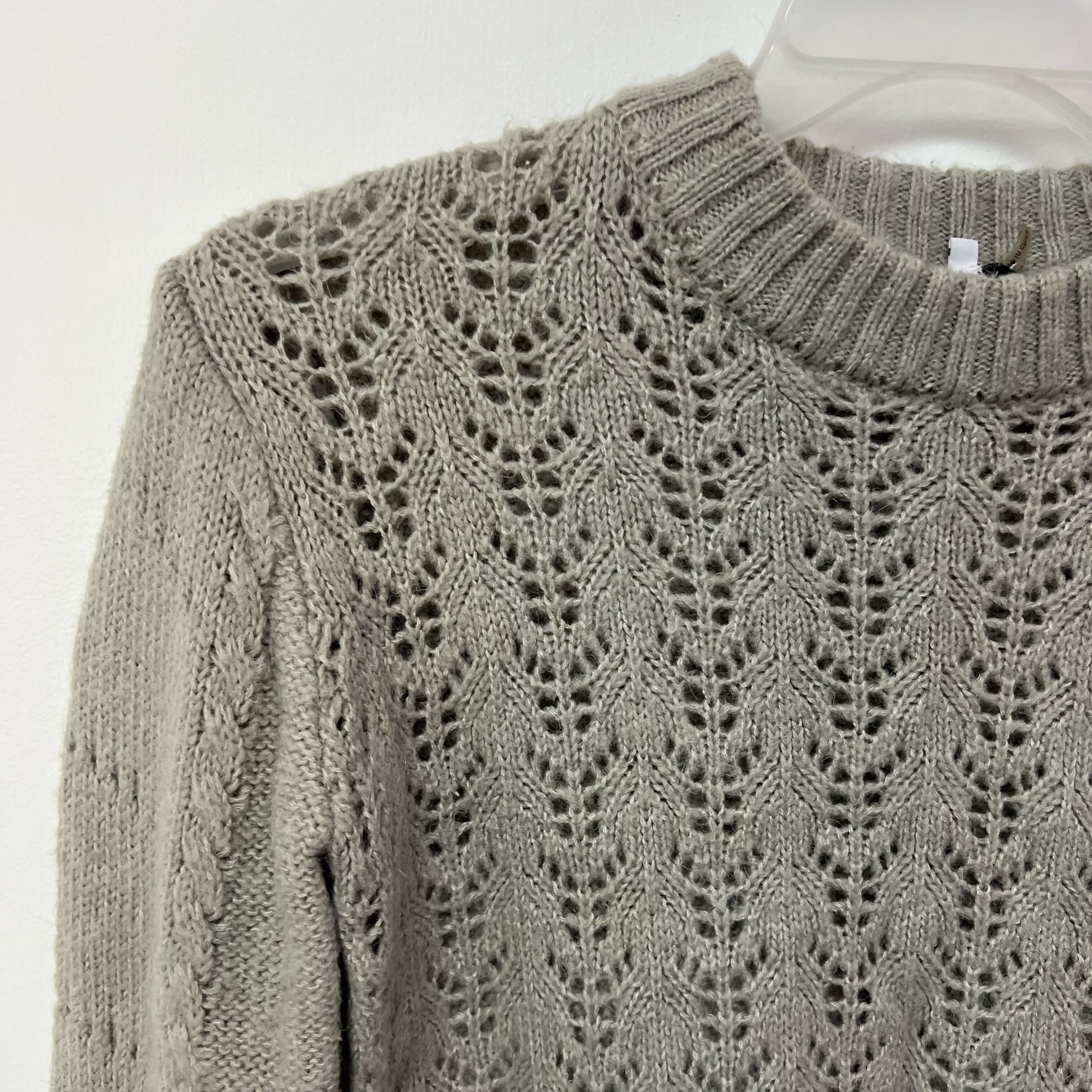 English Factory Eyelet Fuzzy Knit Sweater - /Gray - S