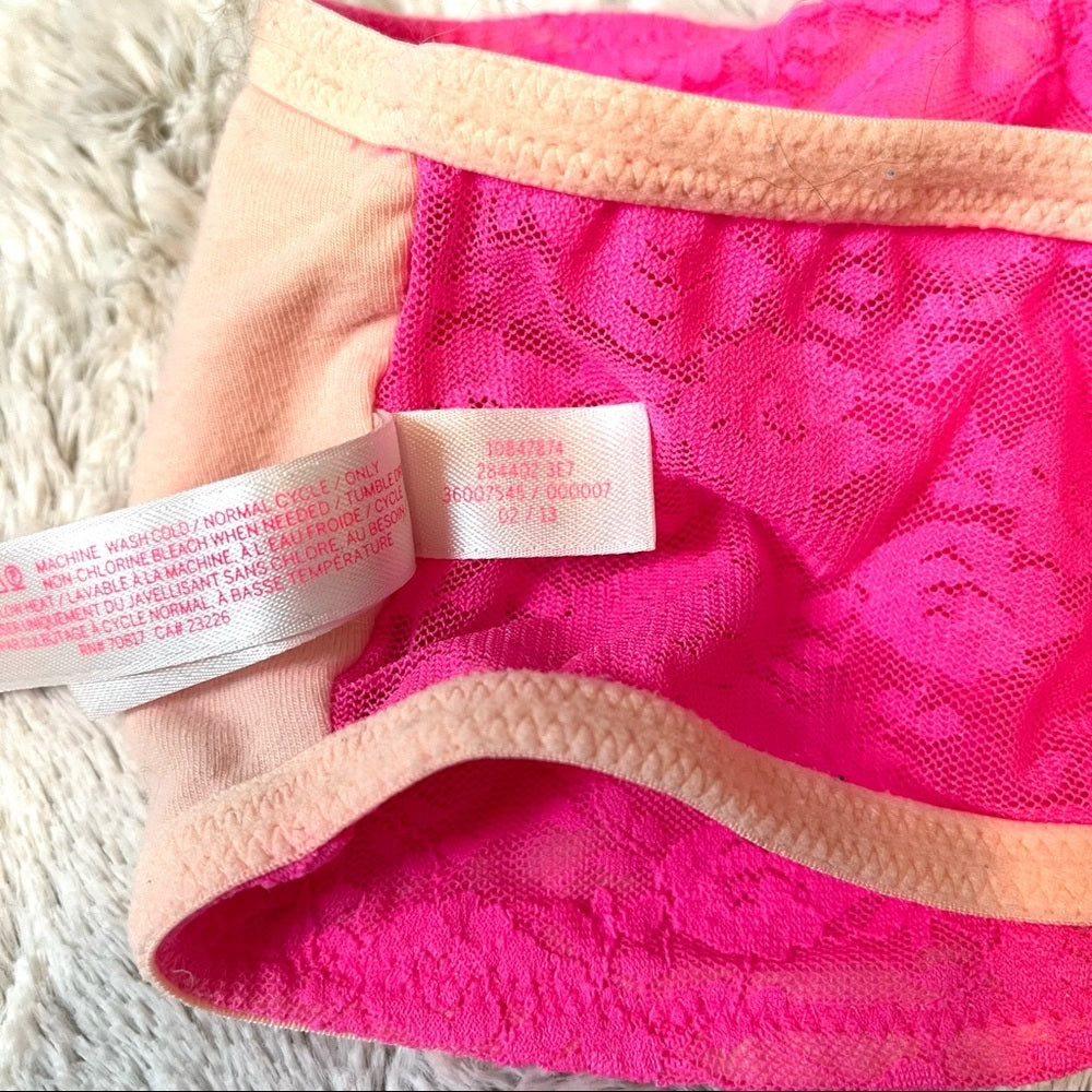 PINK Victoria’s Secret | Hot Pink Lace Bandeau Bralette Size Medium