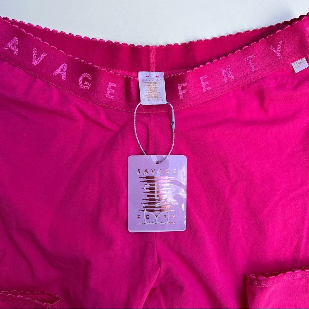NWT Savage X Fenty Leggings - HOT pink - Size S