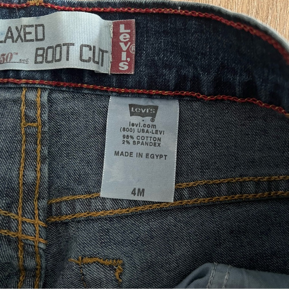 Levi’s 550 Relaxed Bootcut - Dark Blue Wash - Size 4M