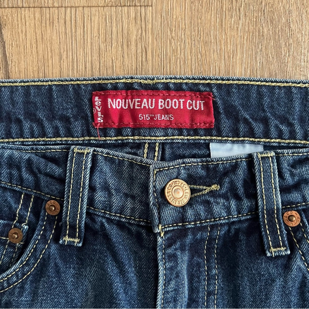 Levi’s 515 Nouveau Bootcut Jeans - Dark Blue Wash - Size 6
