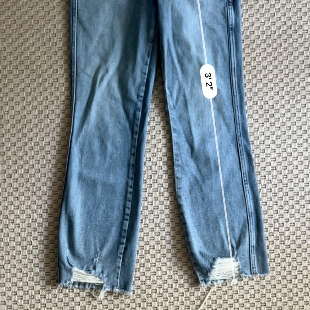 Good American Good Curve Straight Jeans - Light Blue Wash - Size 2 W26