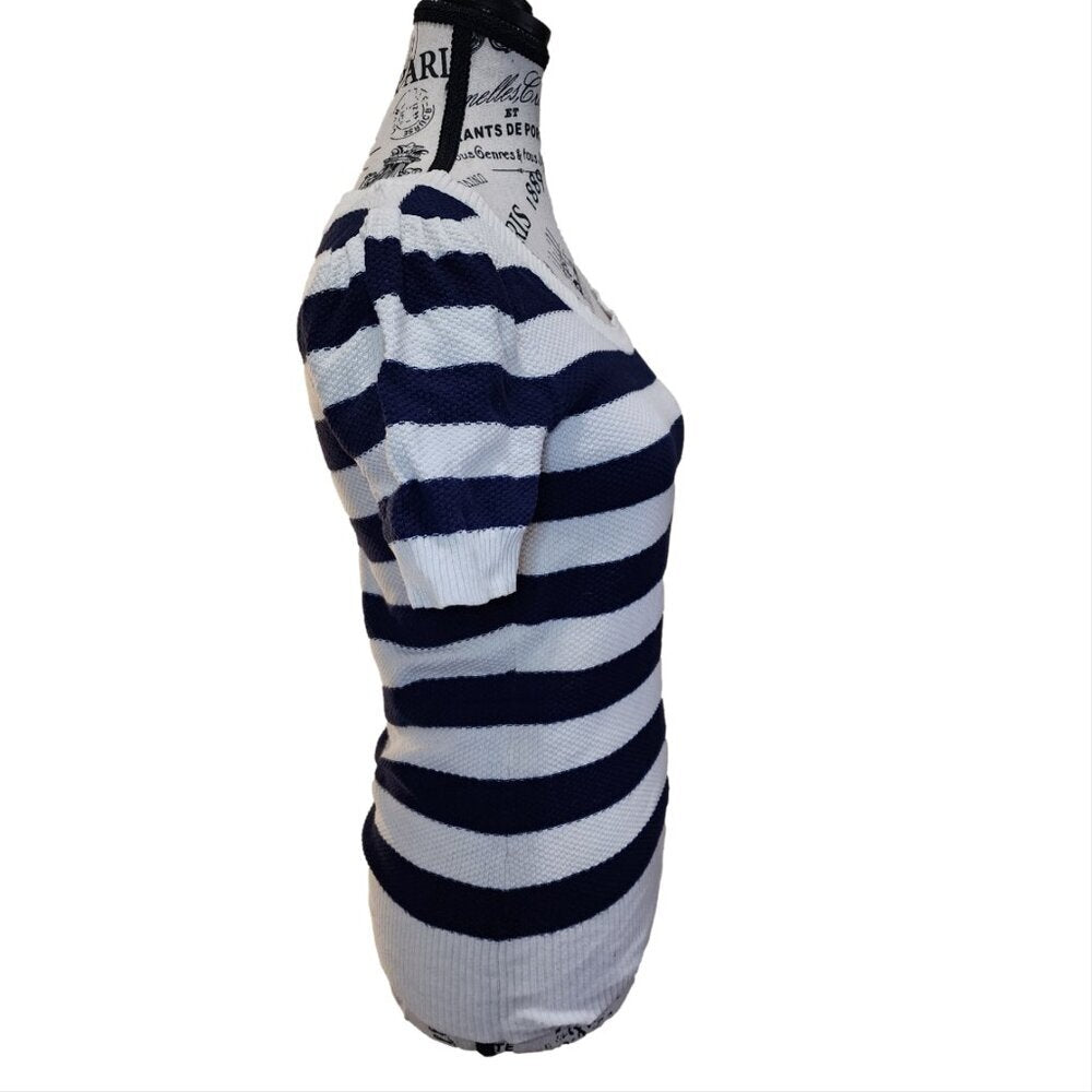 Forever21 Blue & White Short Sleeve Striped Sweater Size M