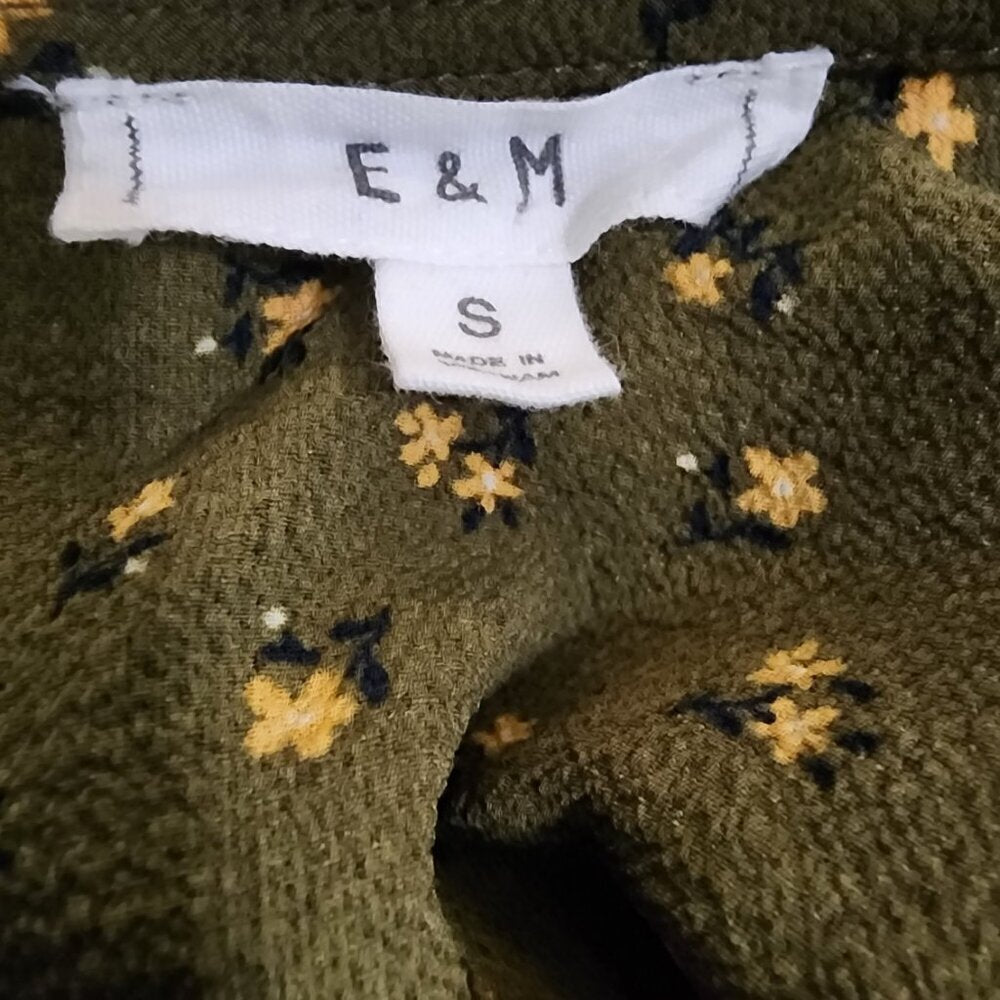E & M Green & Yellow Floral Blouse Size S