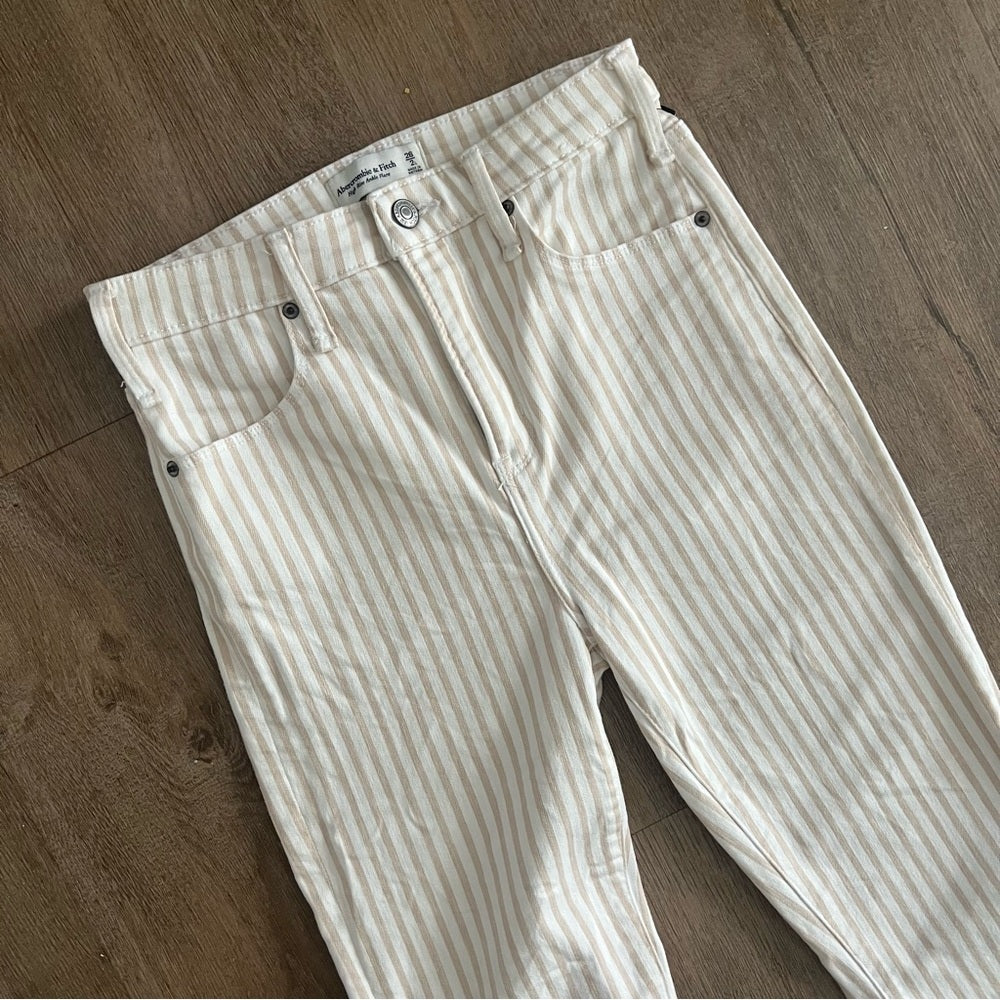 Abercrombie & Fitch High Rise Ankle Flare Jeans - White Tan Striped - Size 2/26L
