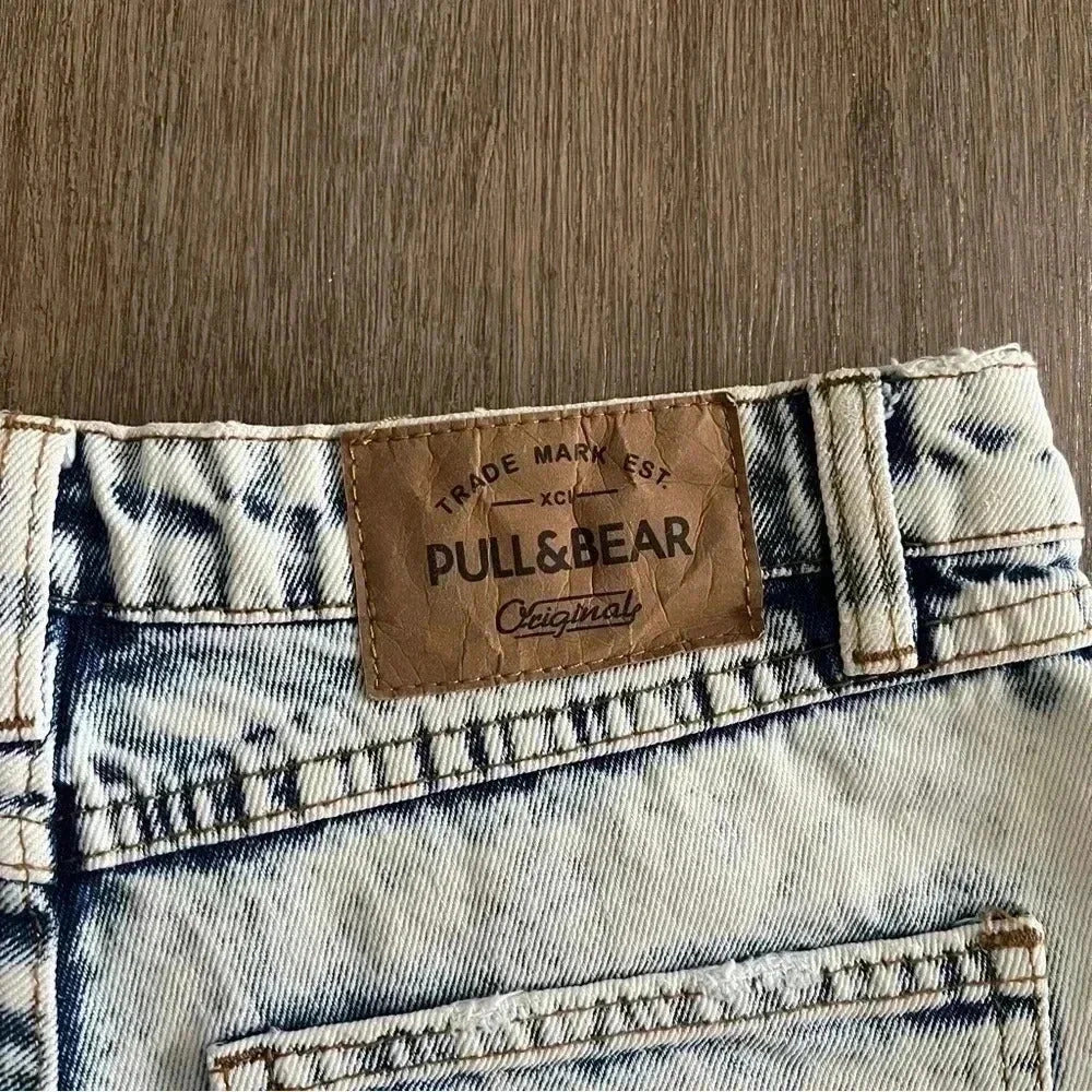 Pull & Bear Distressed Denim Shorts - Acid Wash - Size XS