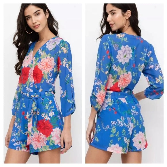 Yumi Kim Liz Silk Blue Floral 3/4 Length Tab Sleeve Romper Size 4 Small NWOT
