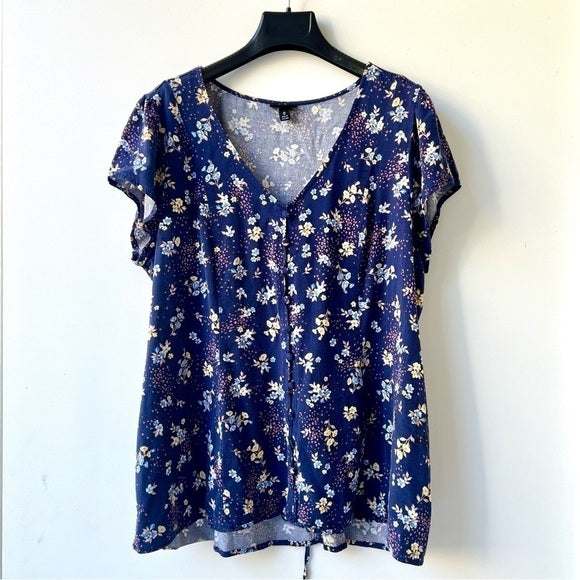 Torrid Stretch Challis Lace-Up Back Top - Floral Blue - Size 0 (L)