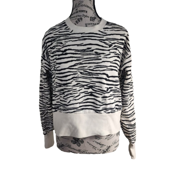 DKNY Sport Tiger Print Cropped Sweater Size M