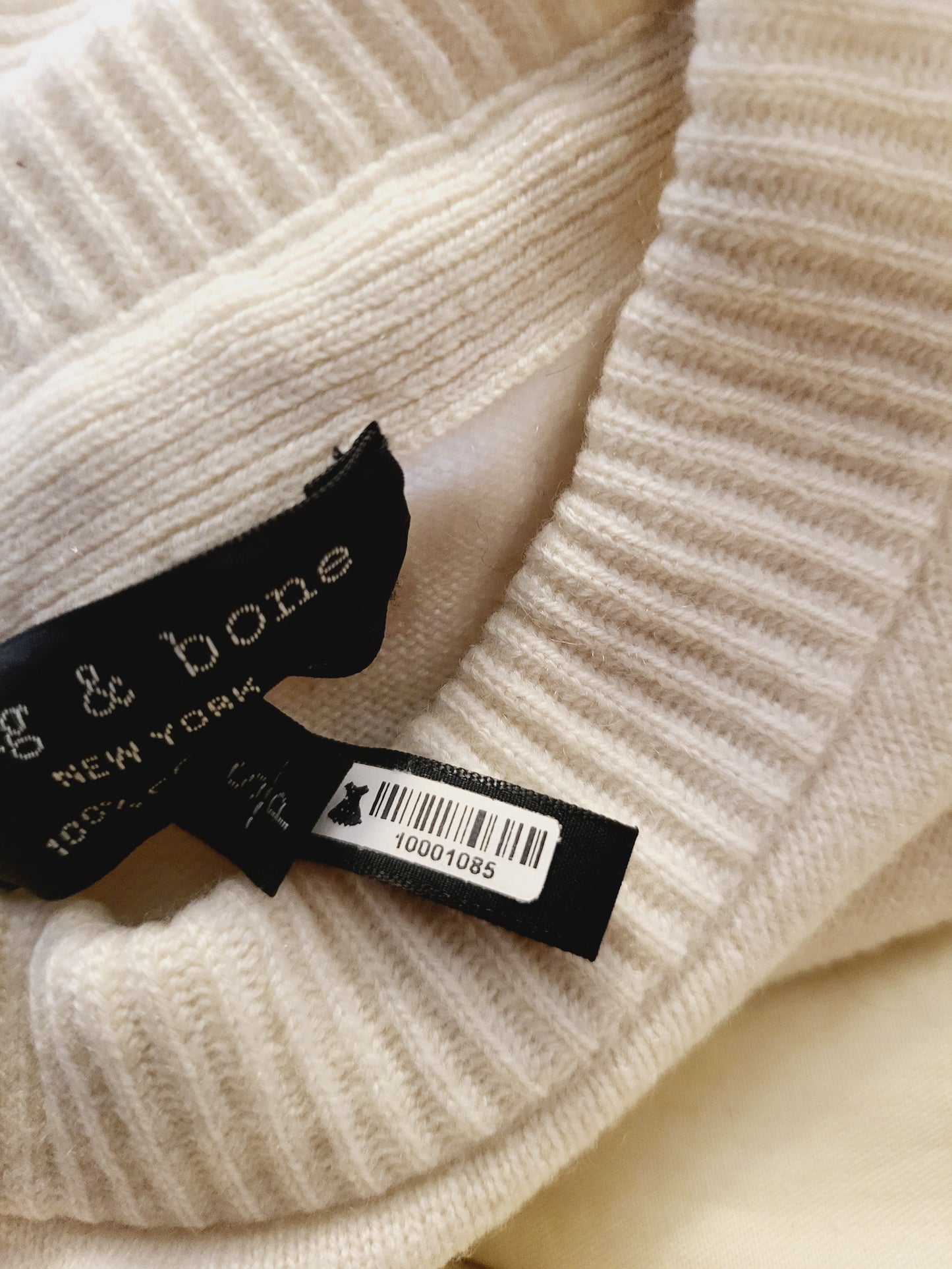 Rag & Bone Long Sleeve Rib-Knit Cropped Cashmere Sweater - /White - S