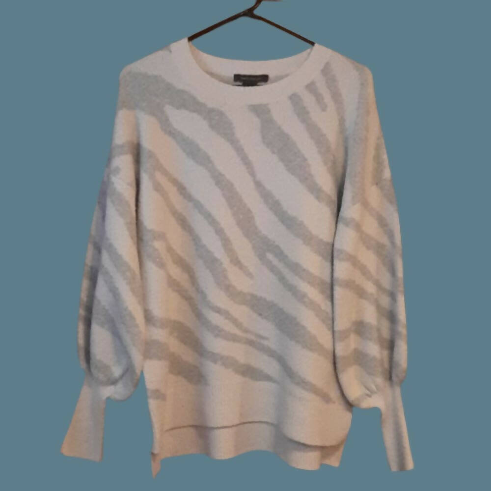 French Connection Wool Blend Jacquard Tiger Sweater - Animal - White Multi/Winter White/Grey Melange