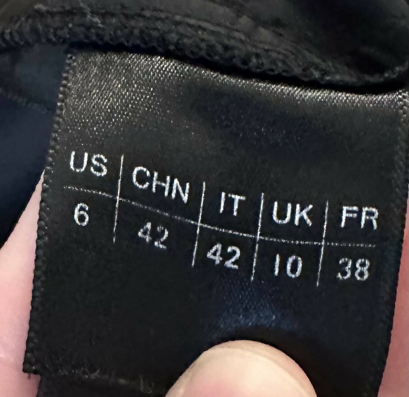 Lafayette 148 New York Clinton Ankle Pants - Black