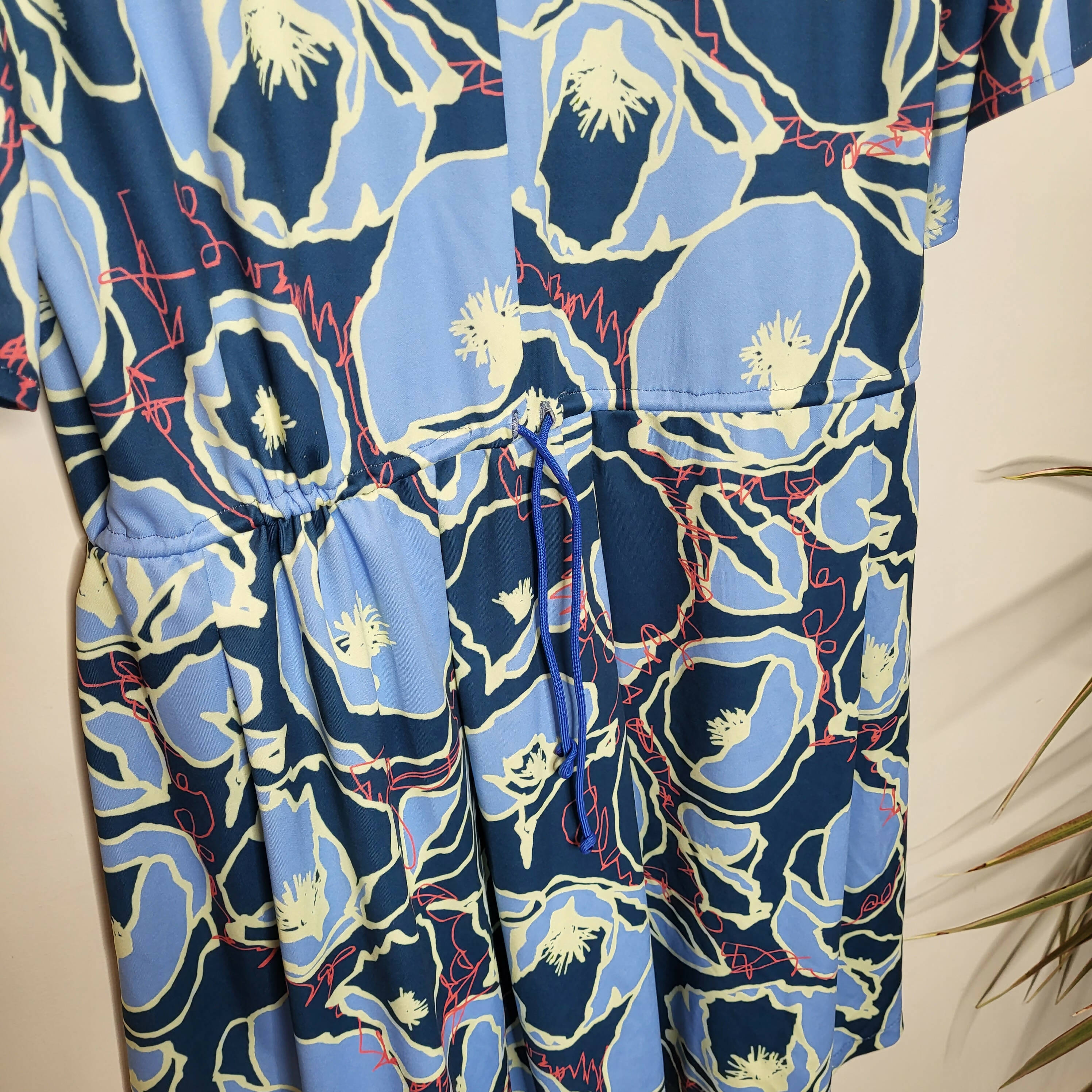 Poppyseed Maternity 3/4 Sleeve Adjustable Waist Floral Dress - Floral - Blue Multi