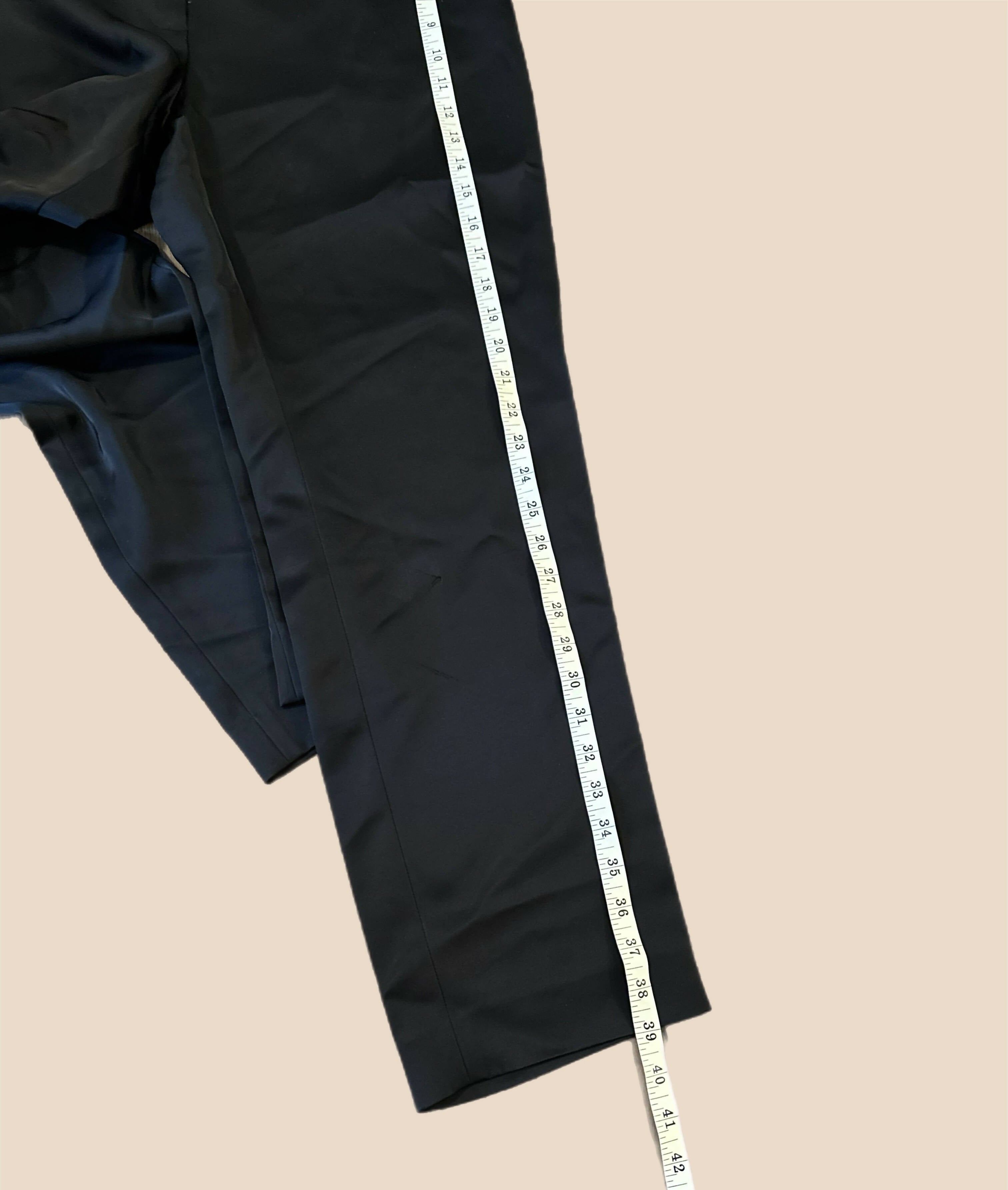 Lafayette 148 New York Clinton Ankle Pants - Black