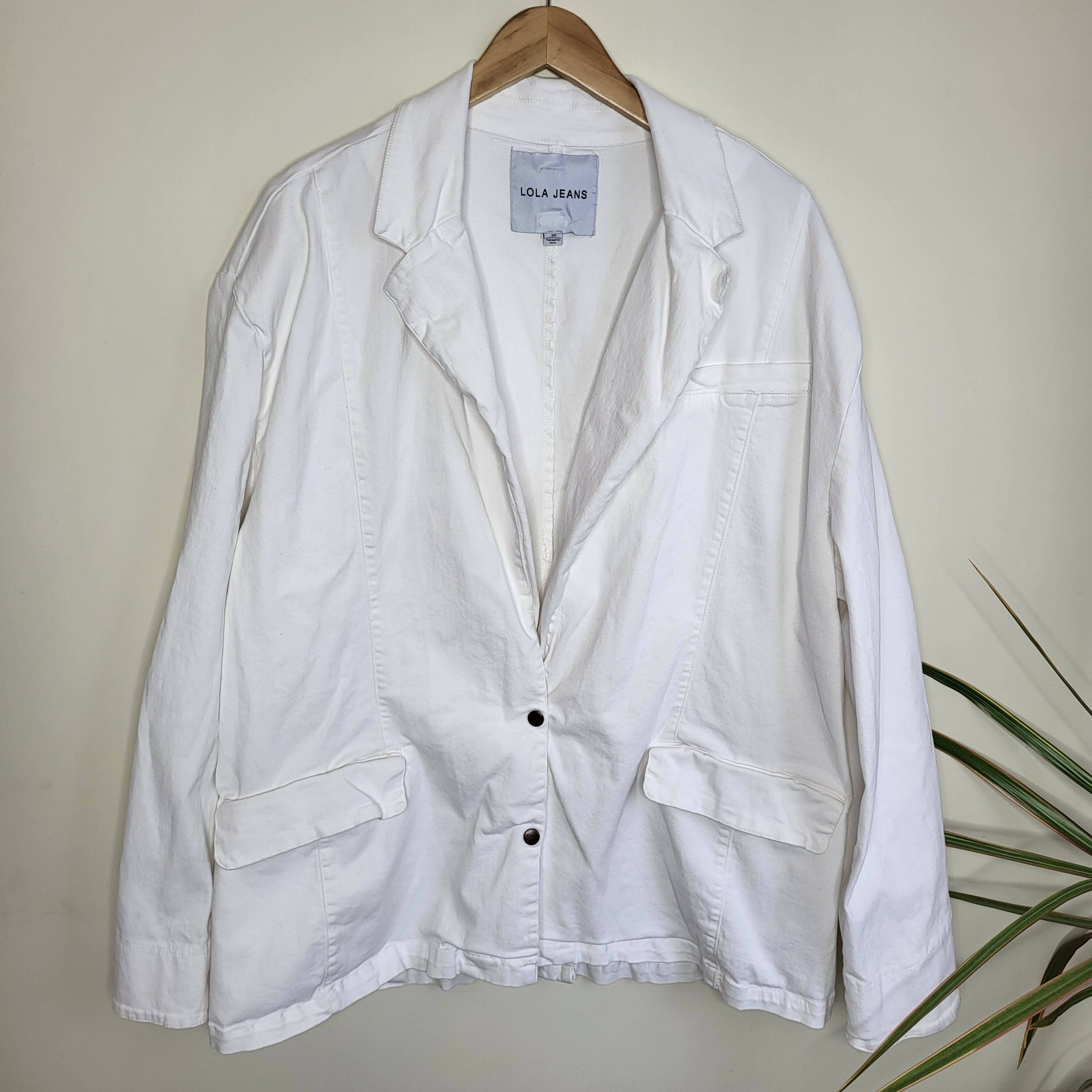 Lola Jeans Monaco Oversized Denim Blazer - /White