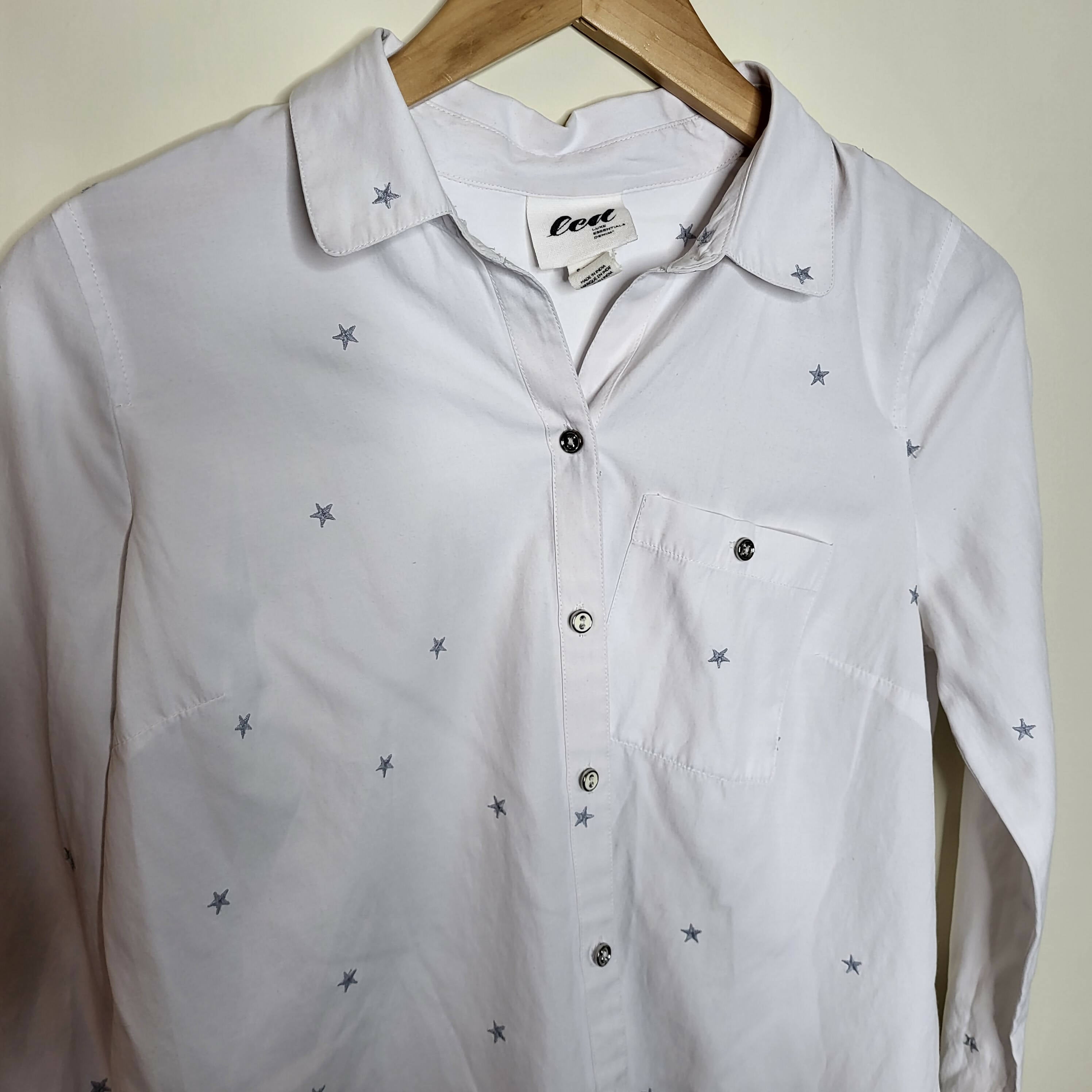 Led Maternity Long Sleeve Collared Button-Down Shirt - Abstract - White