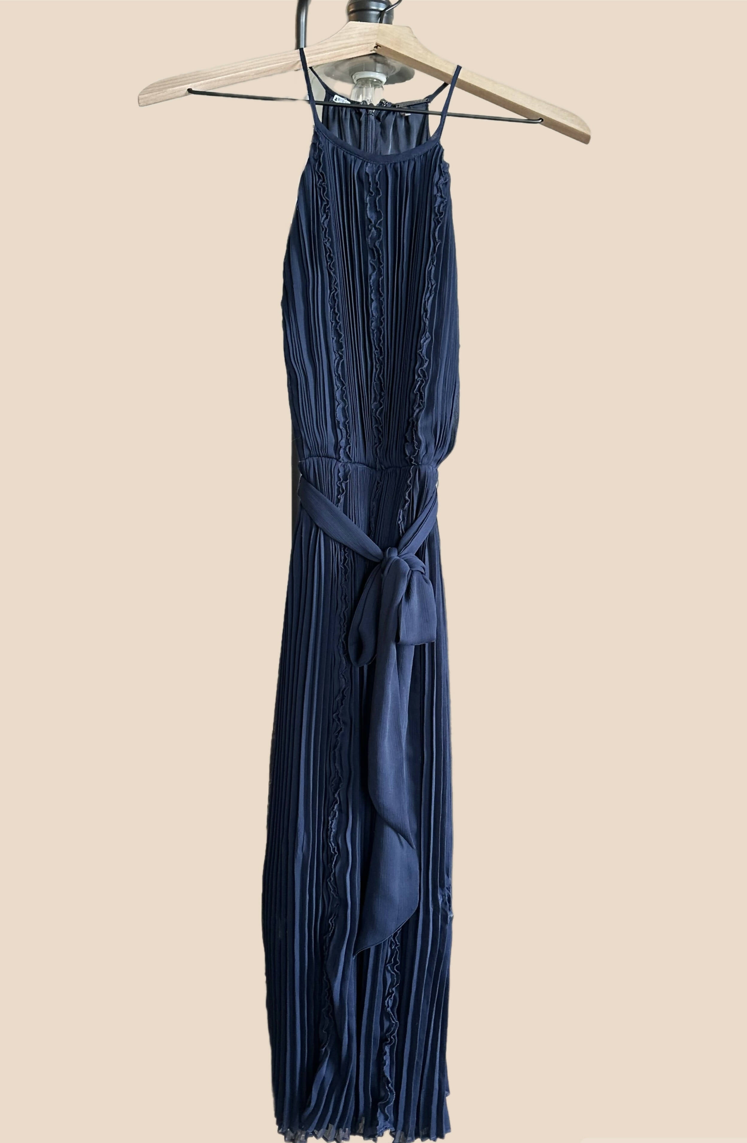 Elie Tahari Crinkle Chiffon Halter Midi Dress - /Navy