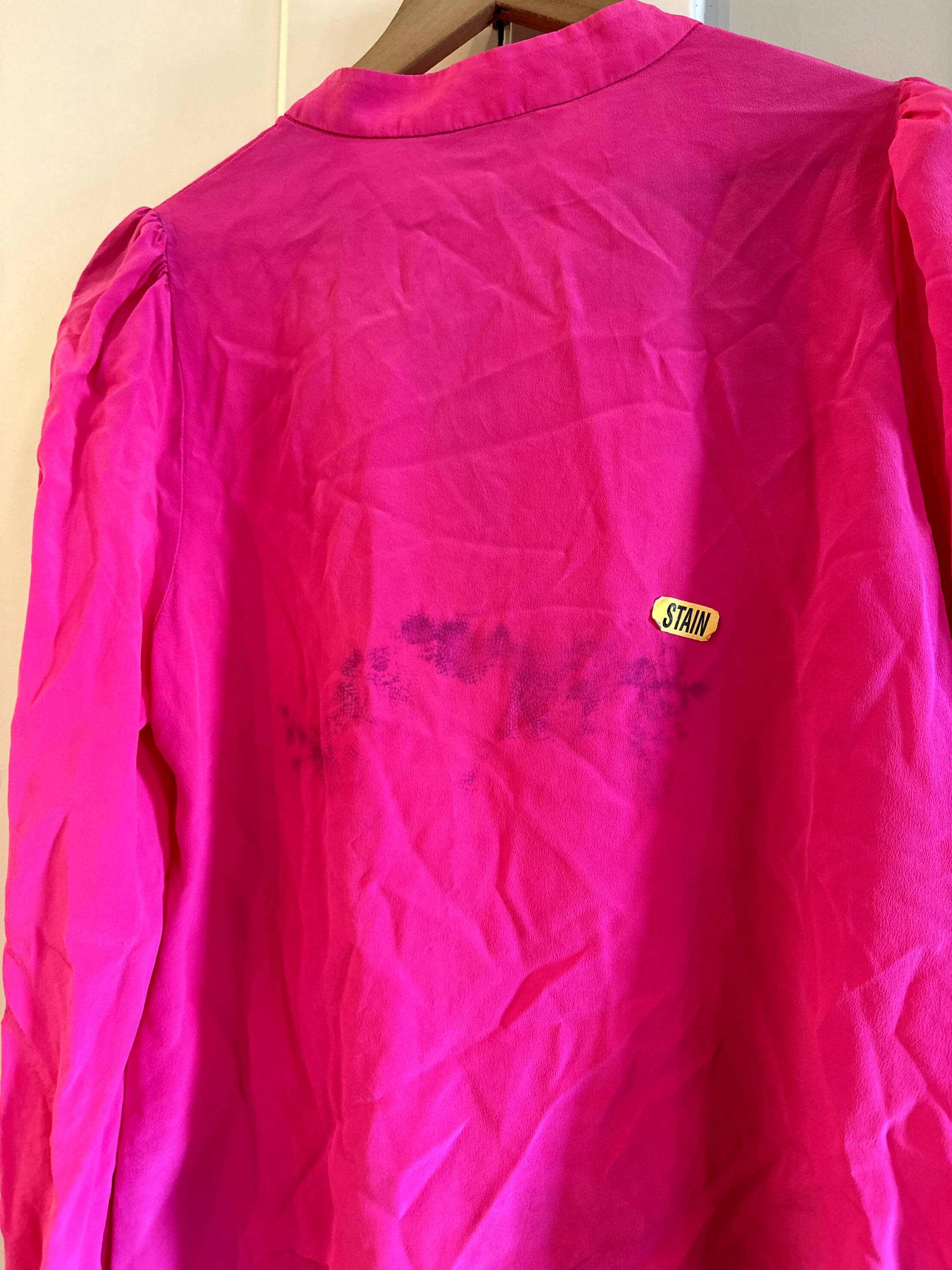 Lilly Pulitzer Dae Smocked Cuff Popover Silk Blouse - /Pink