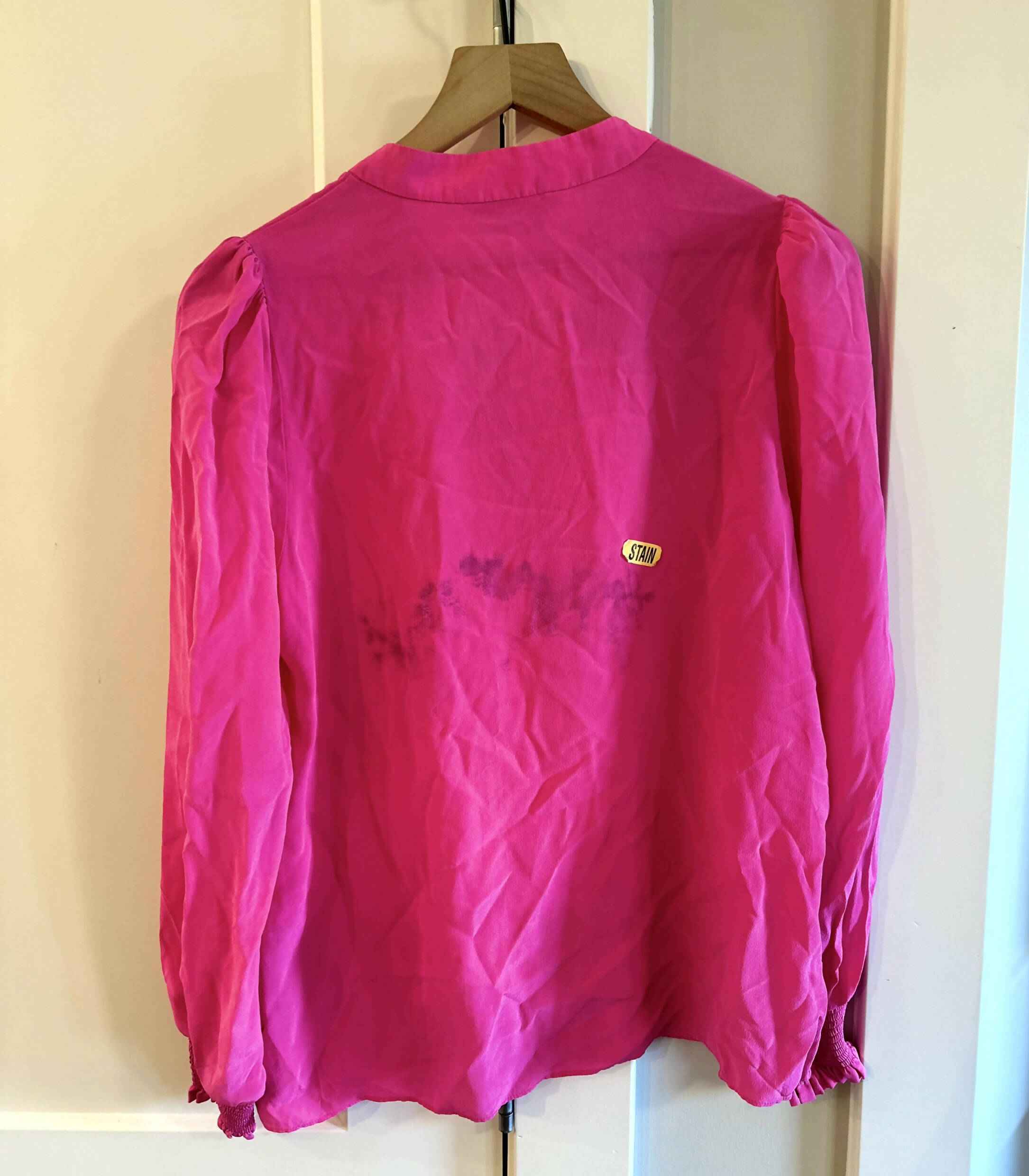 Lilly Pulitzer Dae Smocked Cuff Popover Silk Blouse - /Pink