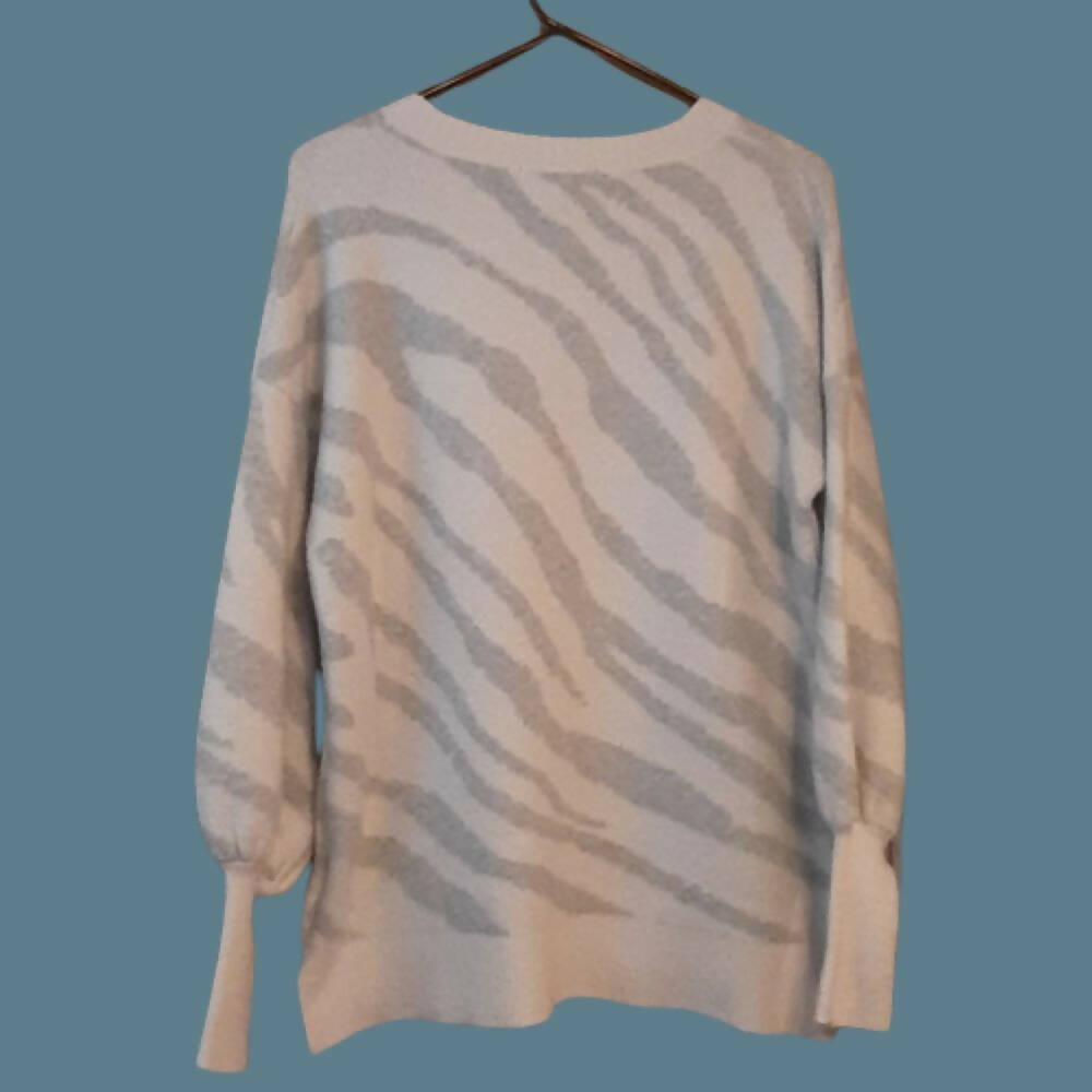 French Connection Wool Blend Jacquard Tiger Sweater - Animal - White Multi/Winter White/Grey Melange