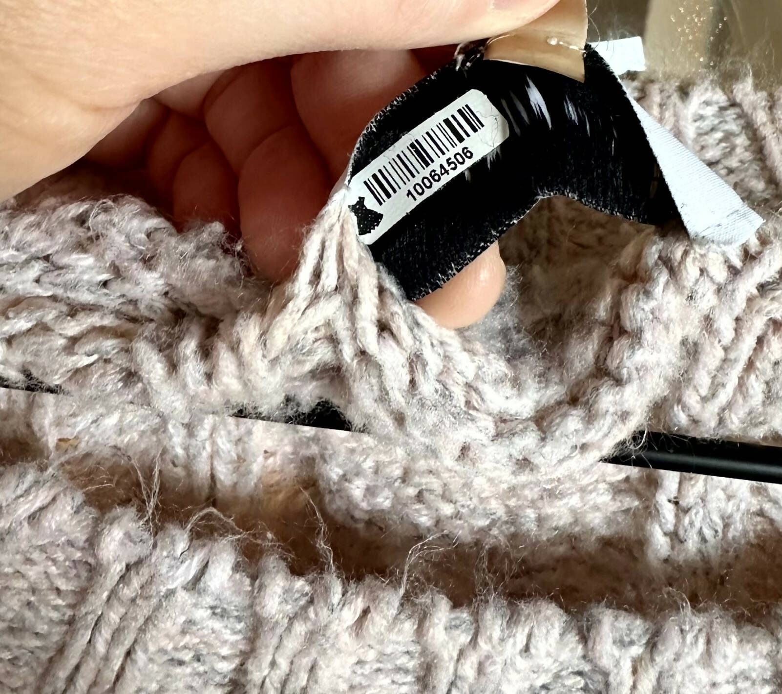 John & Jenn Cable Knit Sweater - Pink