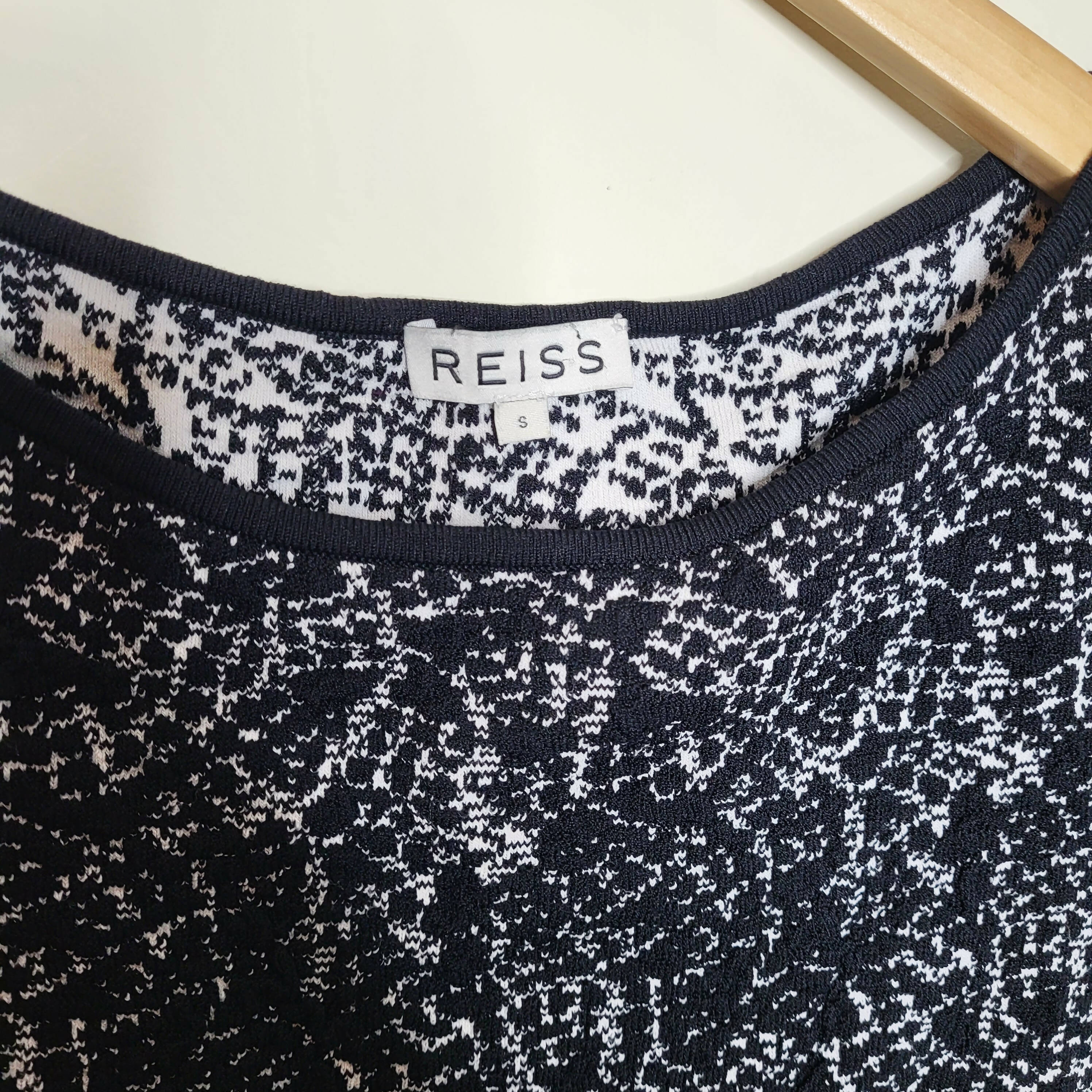 Reiss Long Sleeve Ballet Neckline Top - Abstract - Black Multi
