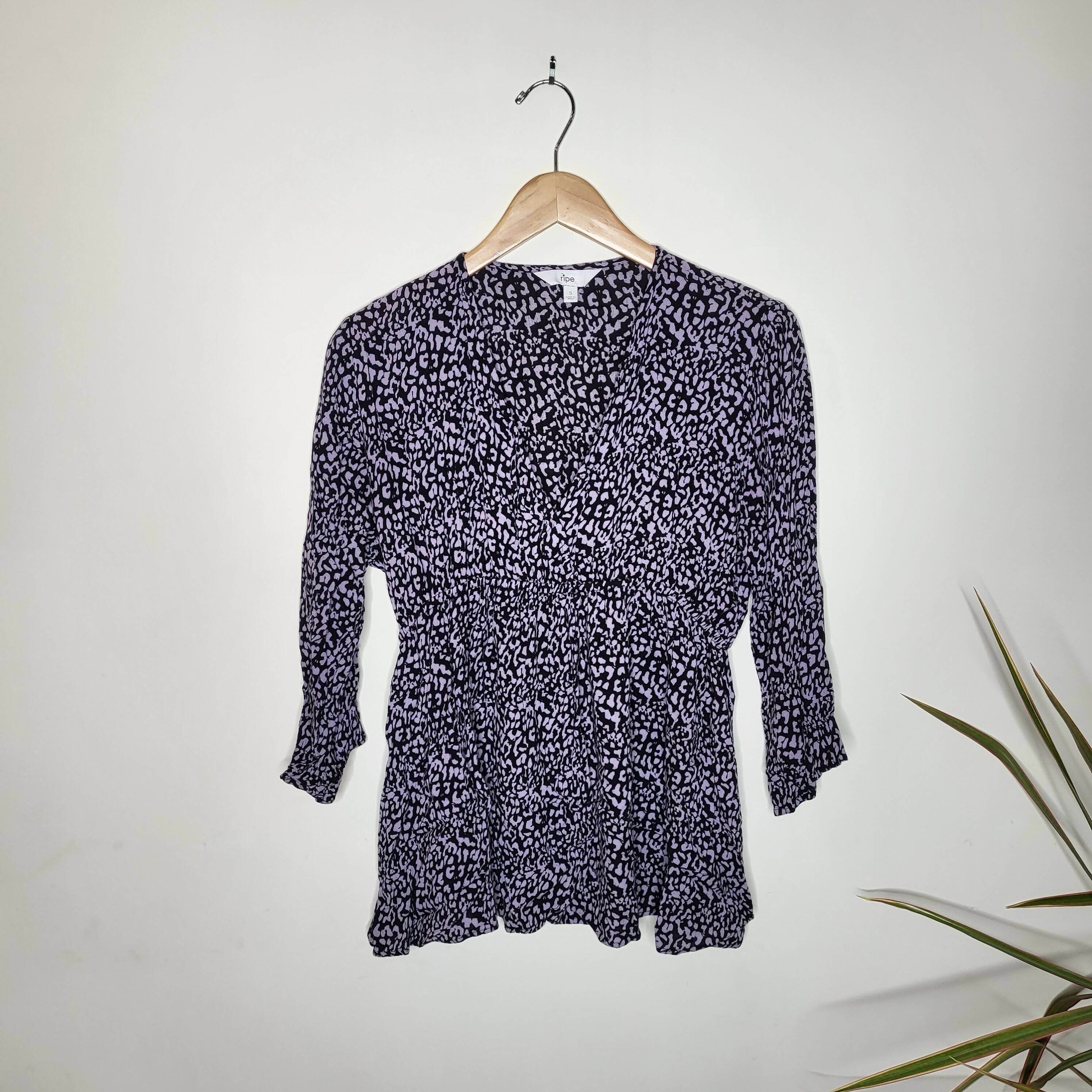 Ripe Maternity Maternity 3/4 Sleeve Wrap Blouse - Abstract - Black Multi/Black/Gray