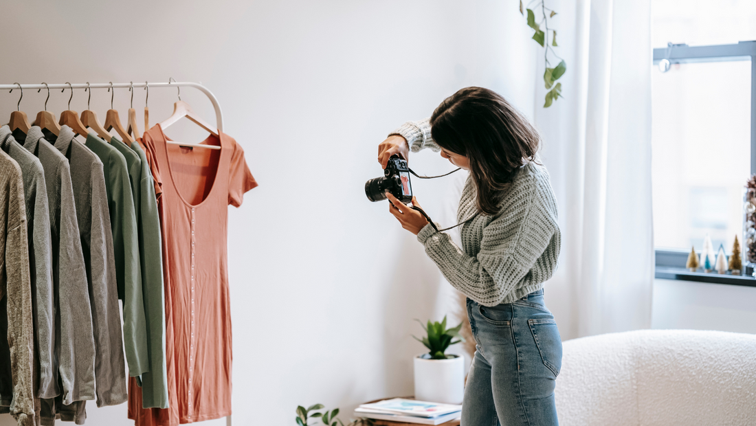 Understanding the Use of Stock Pictures on Poshmark and Mercari