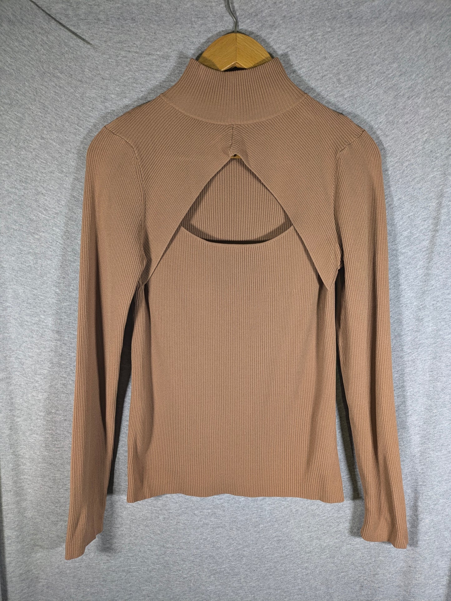 Elie Tahari Long Sleeve Mock Neck Keyhole Sweater - /Beige - L/