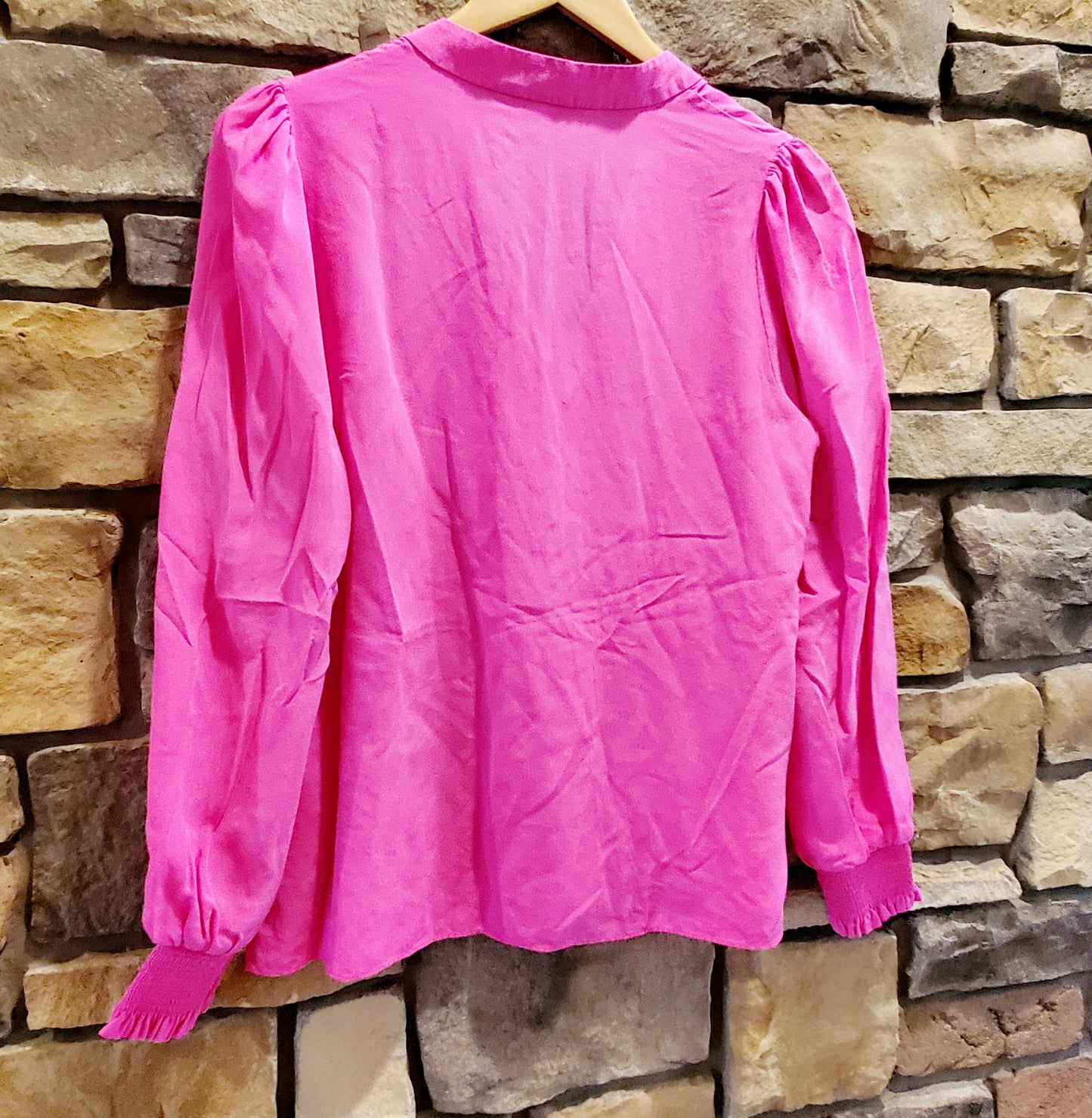 Lilly Pulitzer Dae Smocked Cuff Popover Silk Blouse - /Pink - M