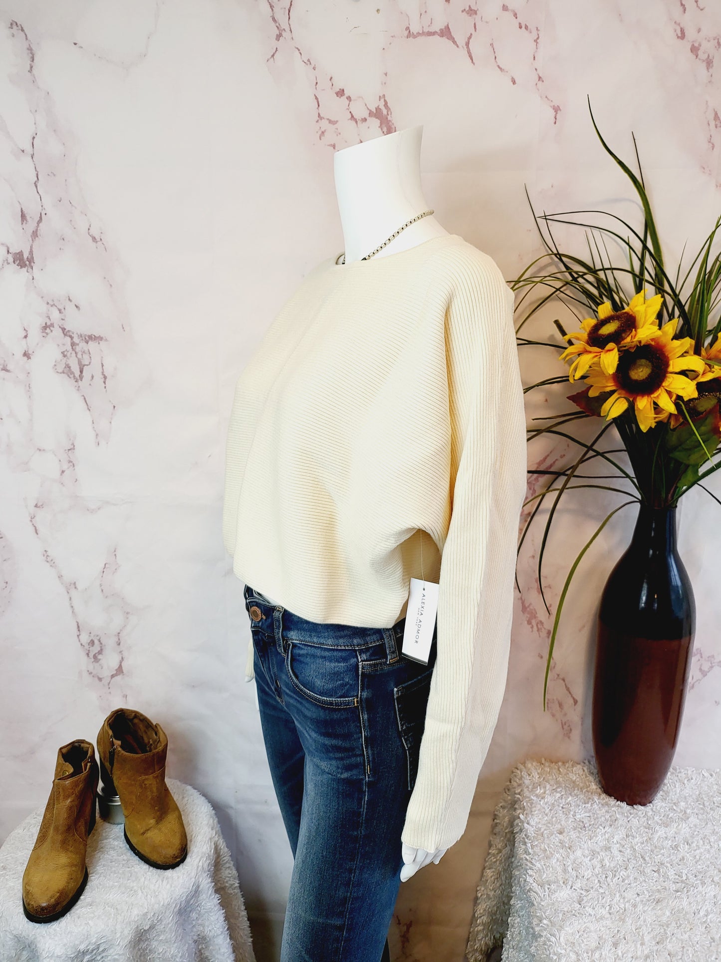 ALEXIA ADMOR Kenzie Sweater (NWT) size - XS