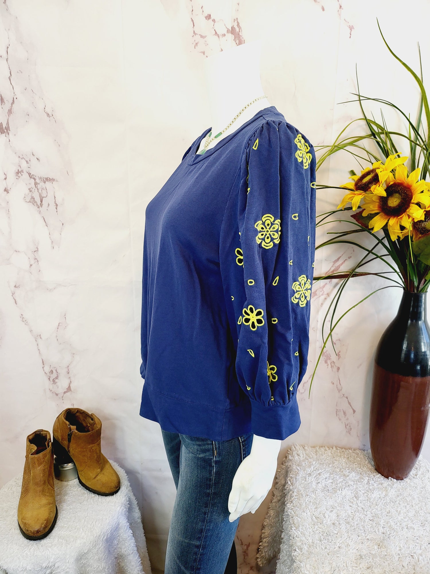 Lilly Pulitzer Puff Sleeve Embroidered Corden Sweatshirt - Floral - Navy Multi/Low Tide Navy - M