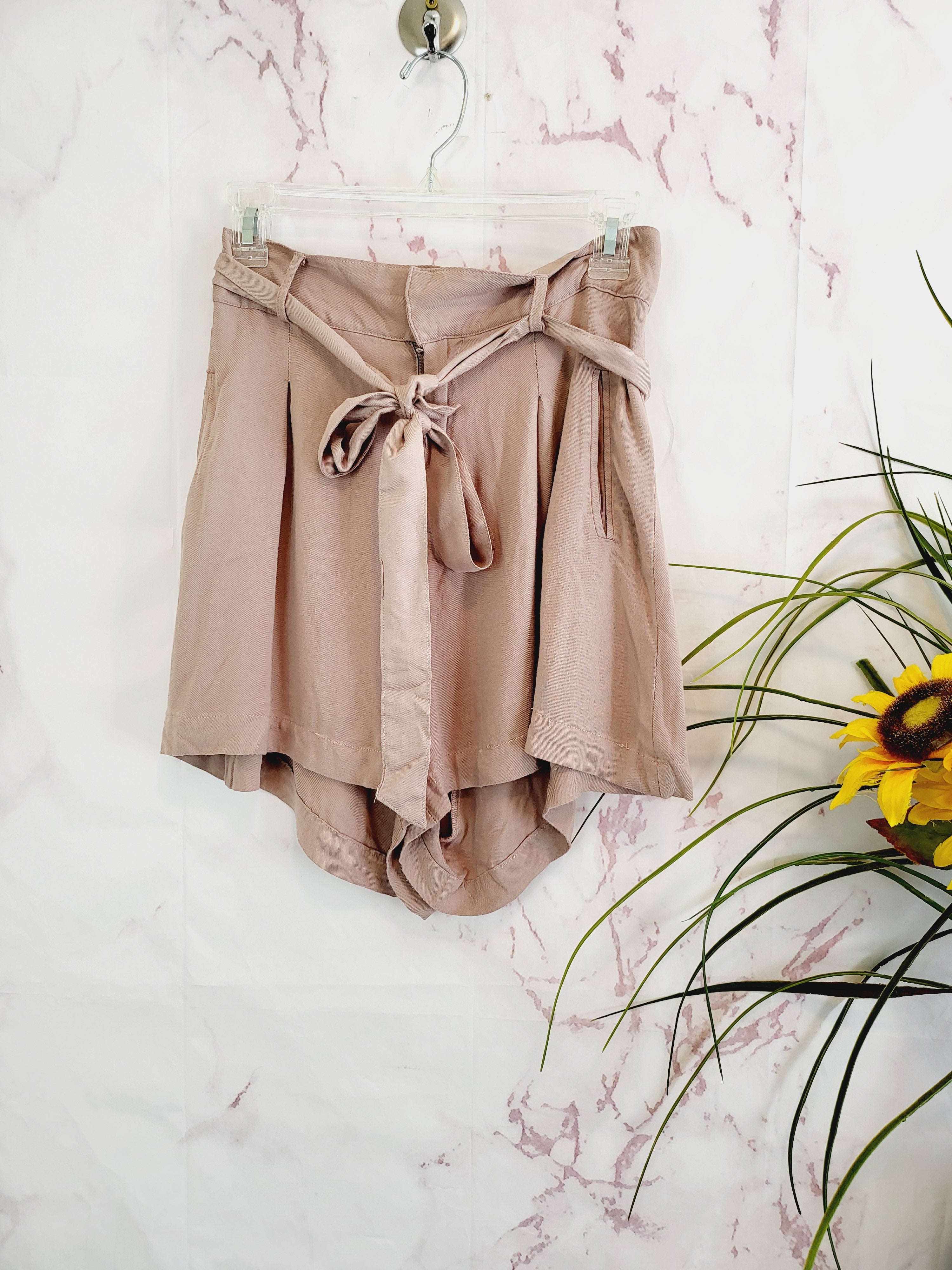 BB Dakota High Waisted Pleated Shorts - /Beige - 4