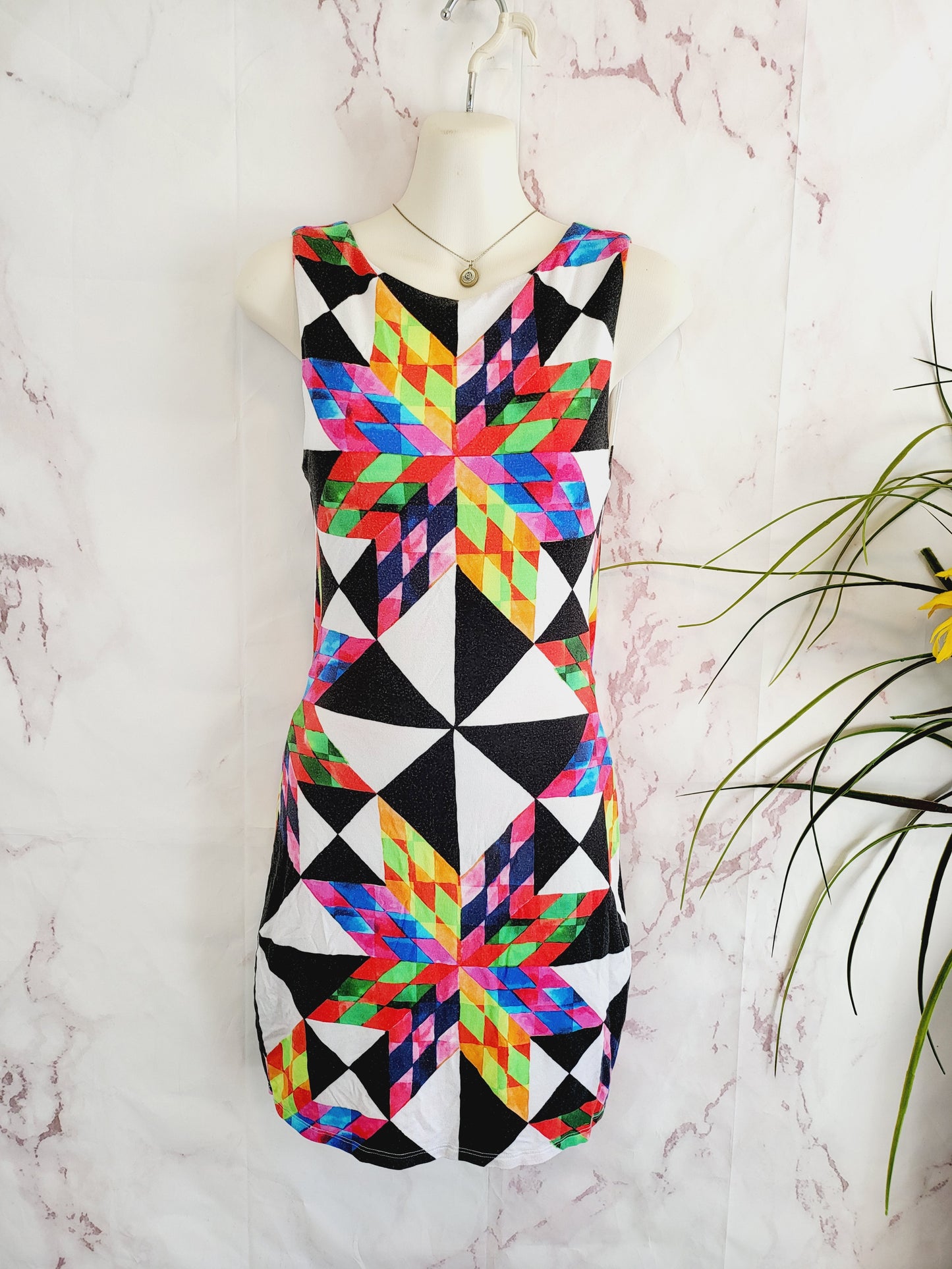 Mara Hoffman Sleeveless Back Cutout Bodycon Dress - Geometric - White Multi/Fractals Peach/Multi - S