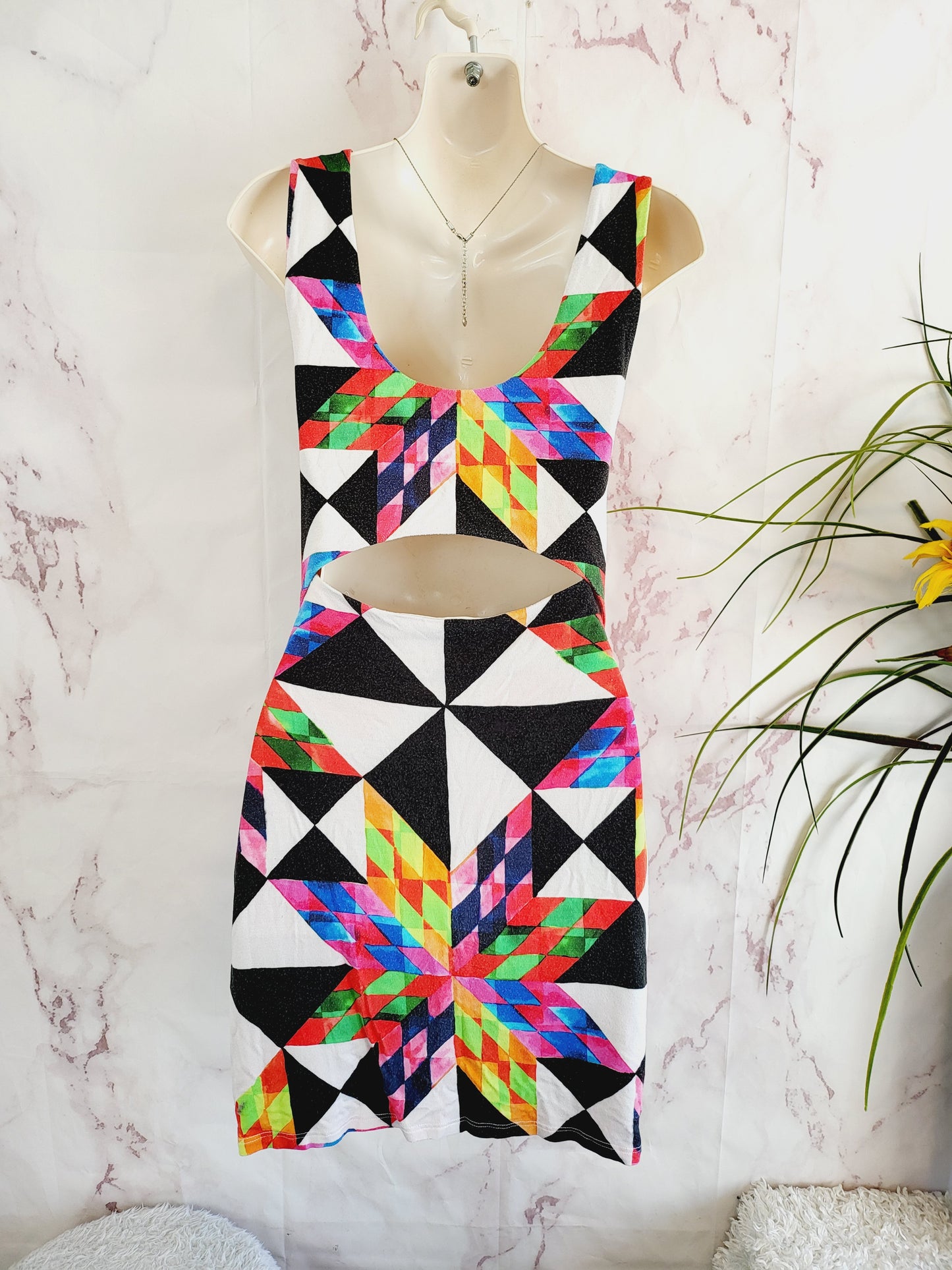 Mara Hoffman Sleeveless Back Cutout Bodycon Dress - Geometric - White Multi/Fractals Peach/Multi - S