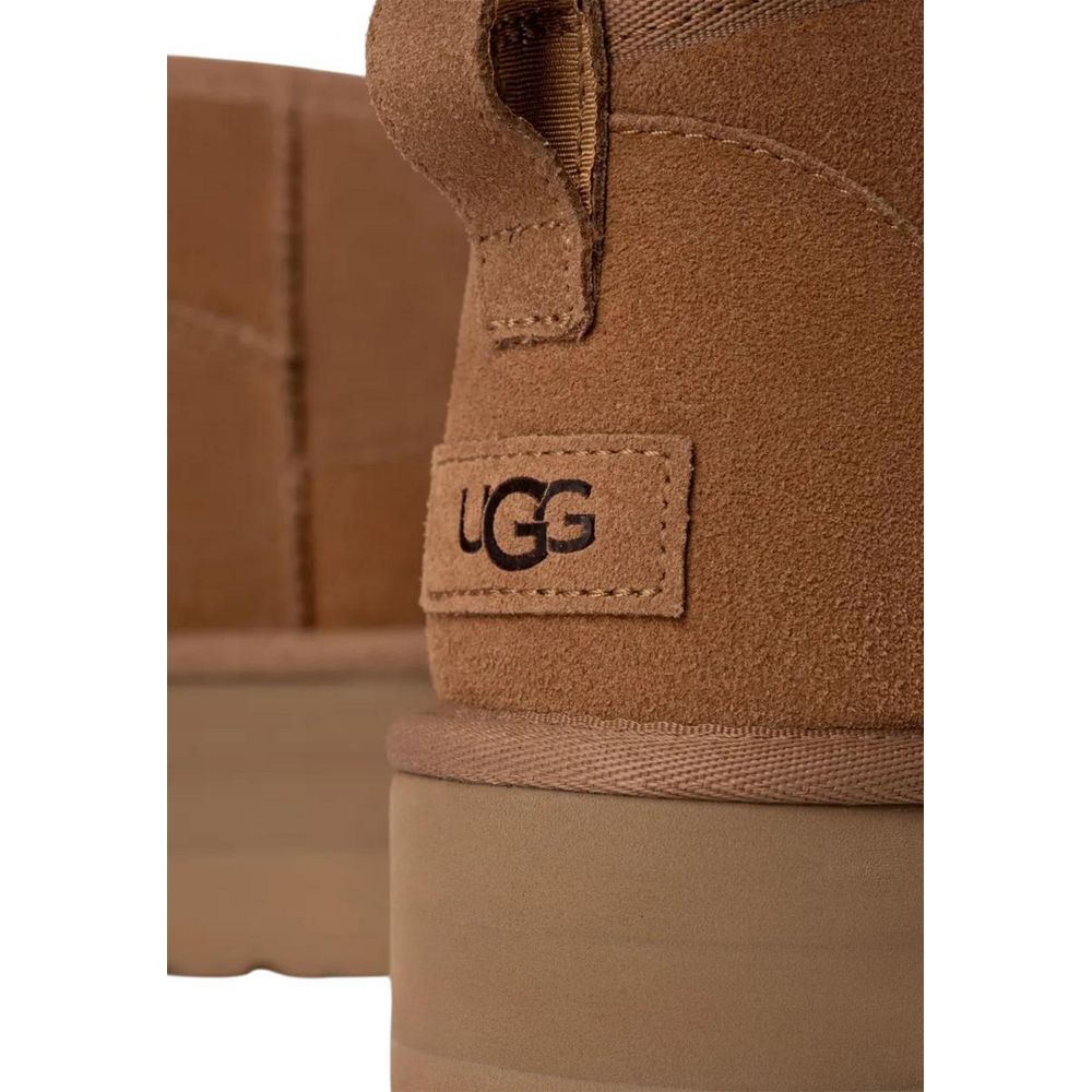 UGG UGG Beige Suede Boot/EU39/US9/Beige