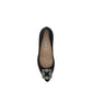 Manolo Blahnik Hangisi Pumps/EU35/US5/Black