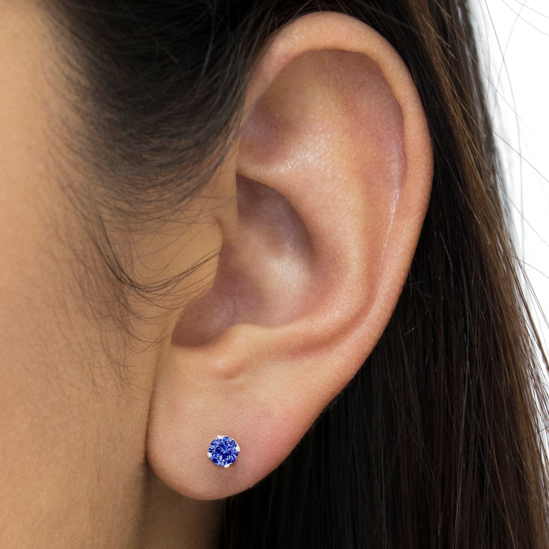 Haus of Brilliance .925 Sterling Silver 1/5 Cttw Round Brilliant-Cut Blue Diamond Classic 4-Prong Stud Earrings (Fancy Color-Enhanced, I2-I3 Clarity)